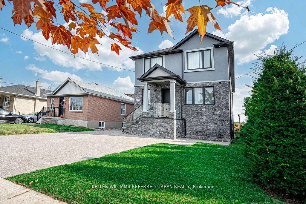 83 Floral Parkway