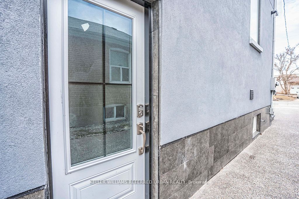83 Floral Parkway Property Photo 27