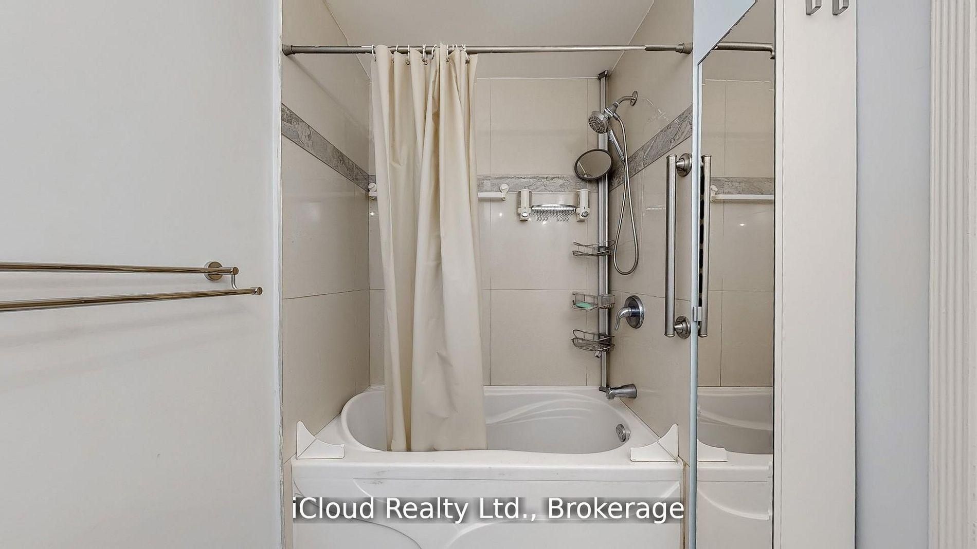 19 Flamingo Crescent Property Photo 21