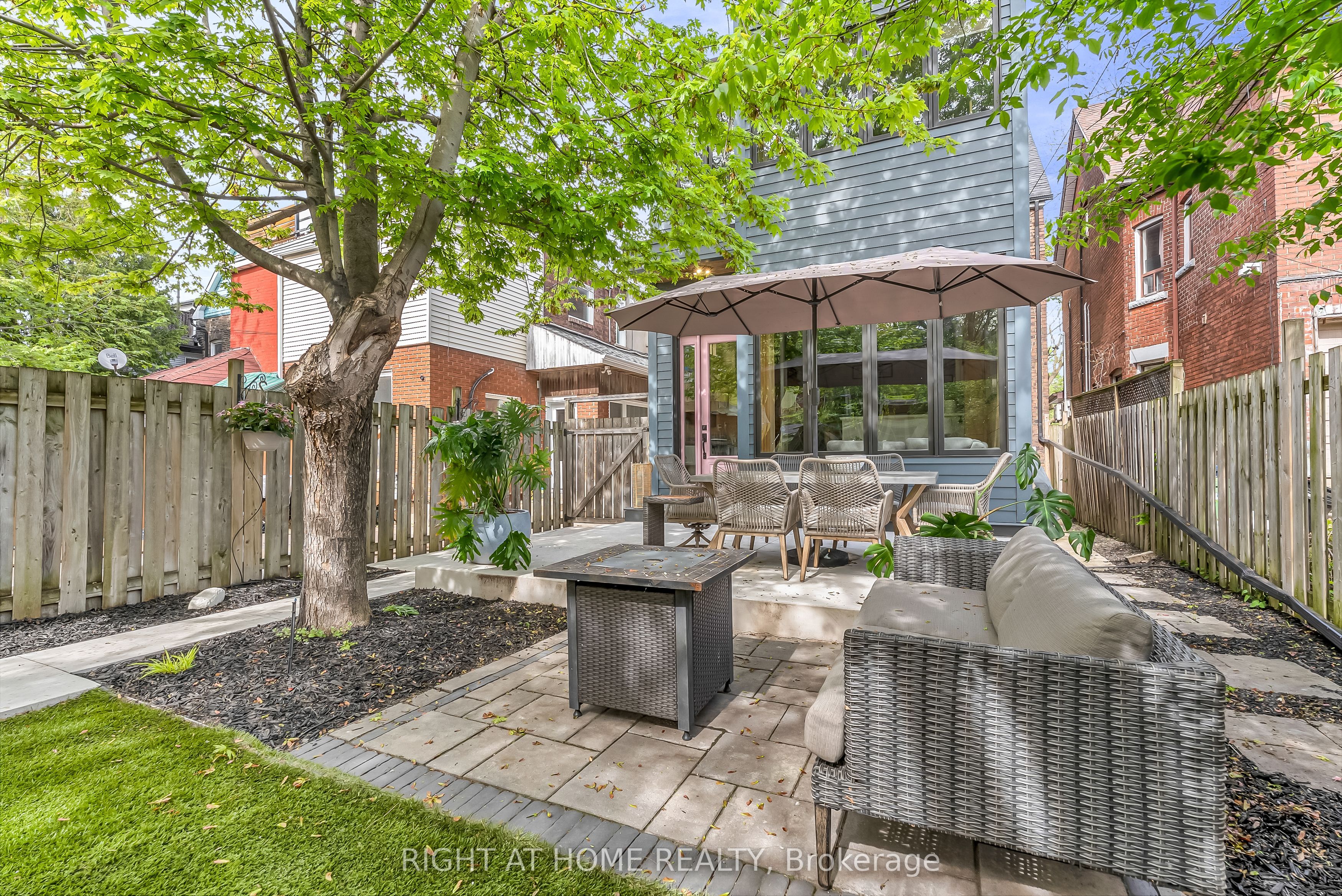 118 Lansdowne Avenue Property Photo 24