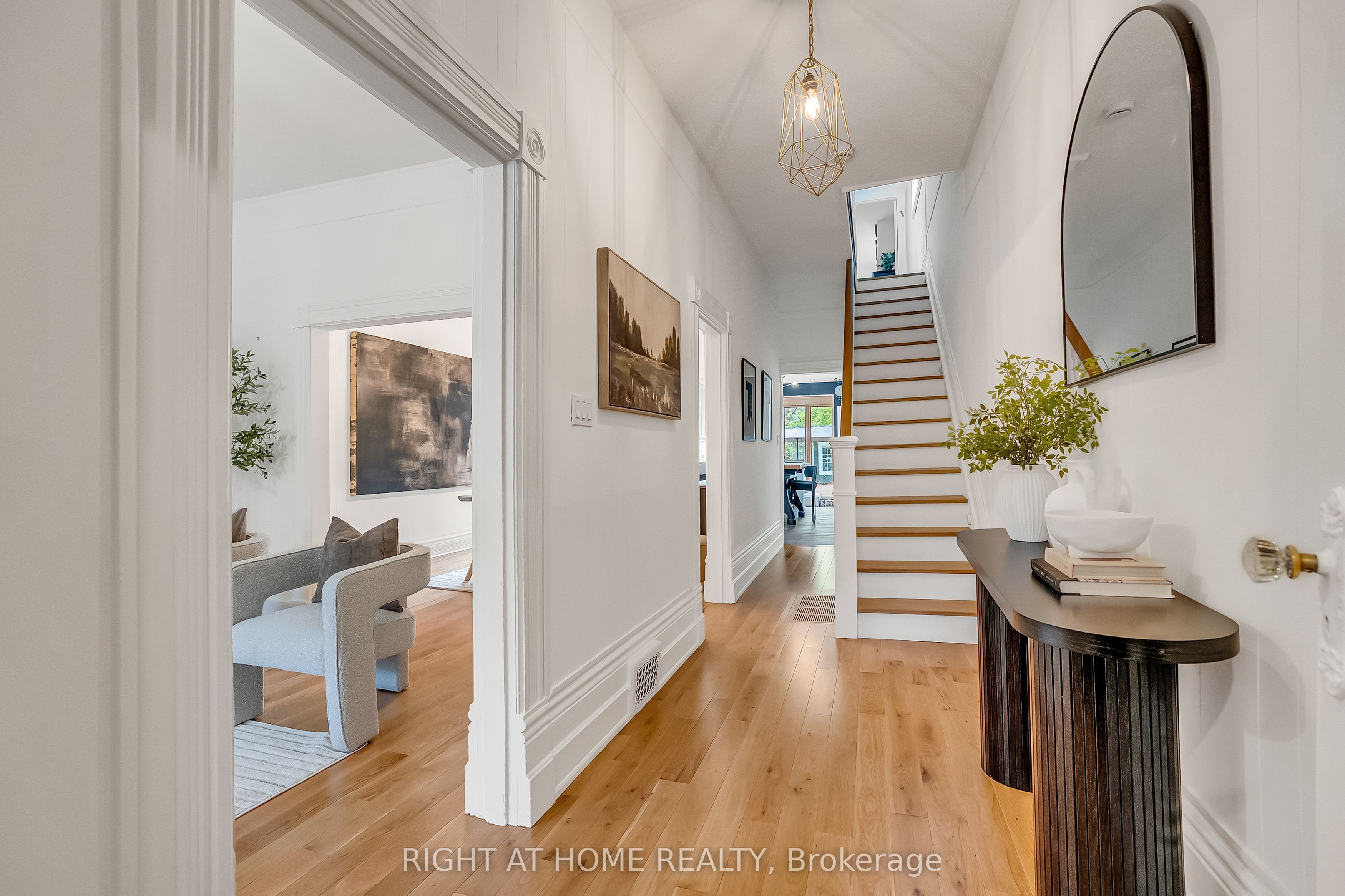 118 Lansdowne Avenue Property Photo 29