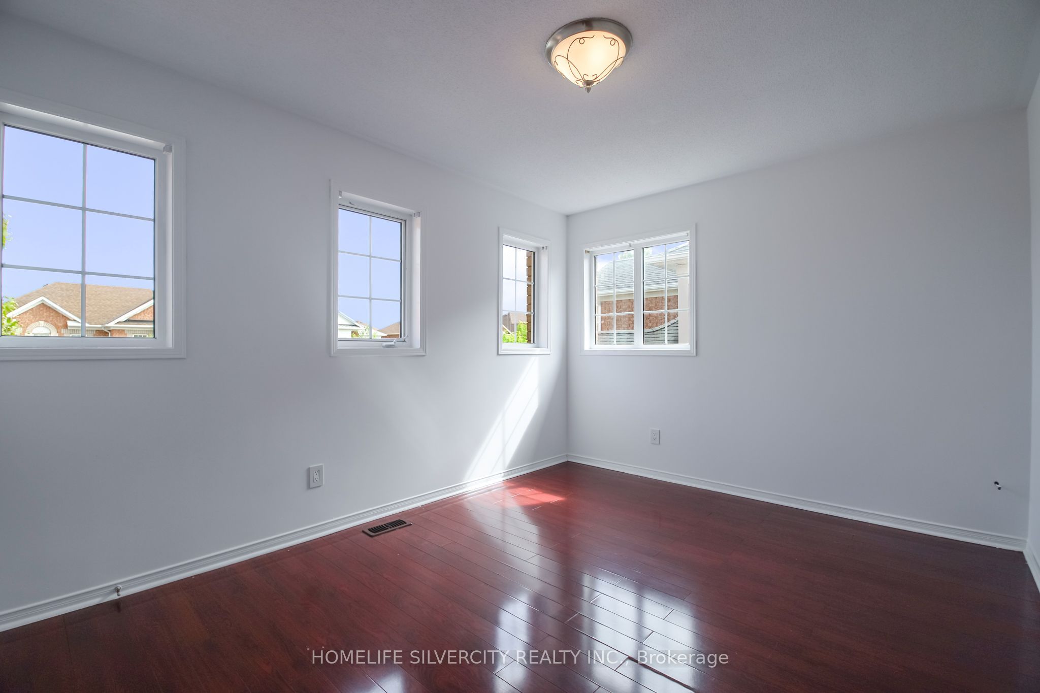 22 Meadow Glade Road Property Photo 28