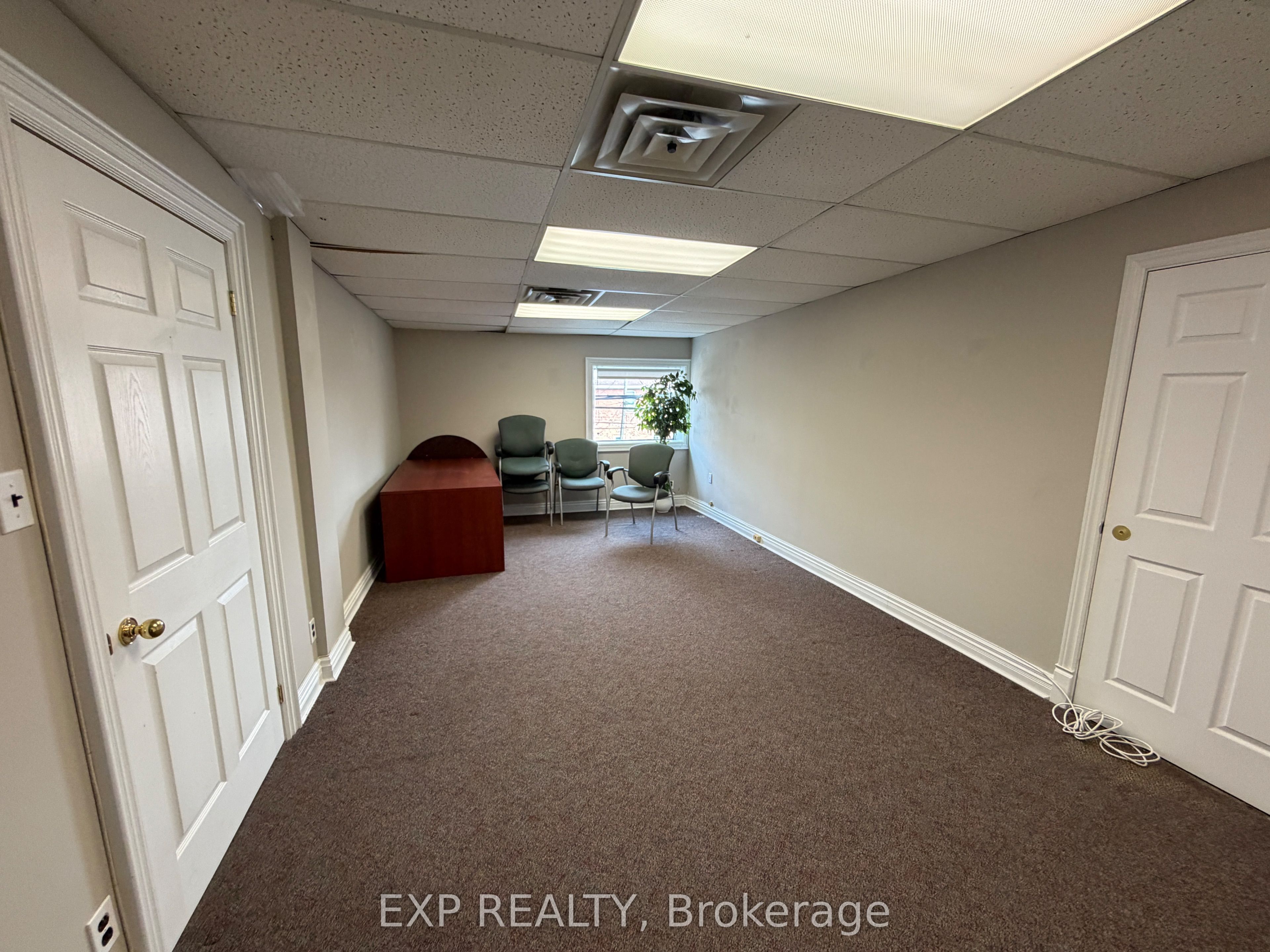 109 Broadway 10 Property Photo 3