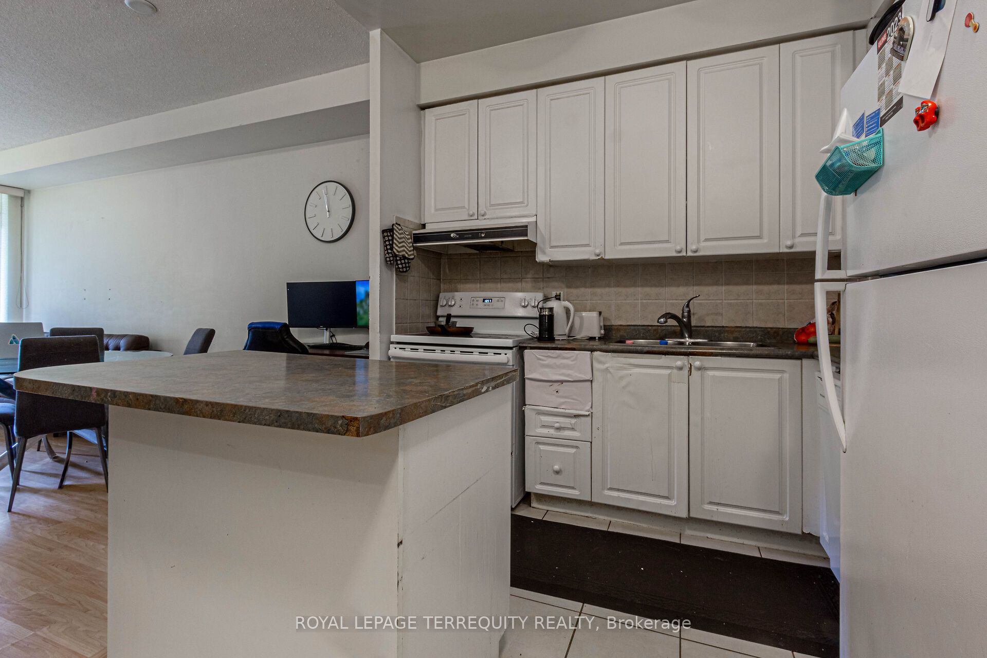 3888 Duke Of York Boulevard 226 Property Photo 4