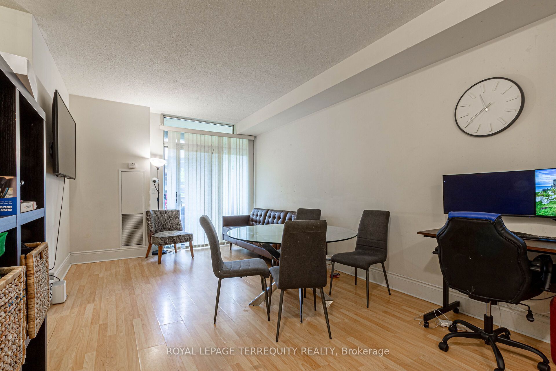 3888 Duke Of York Boulevard 226 Property Photo 7