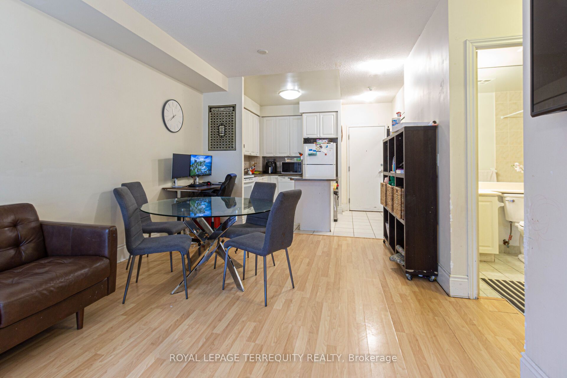 3888 Duke Of York Boulevard 226 Property Photo 9