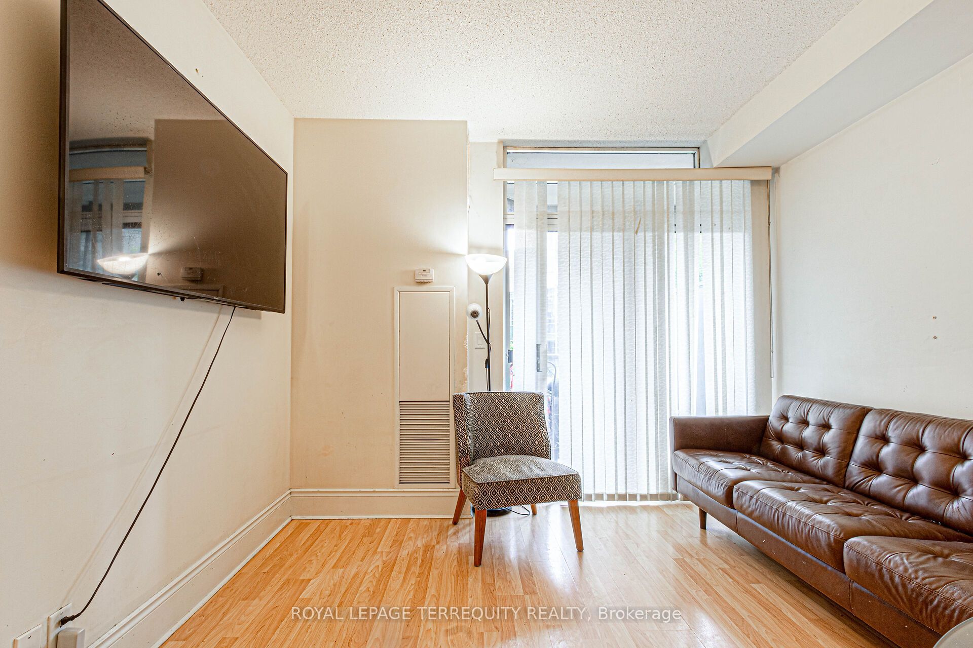 3888 Duke Of York Boulevard 226 Property Photo 10