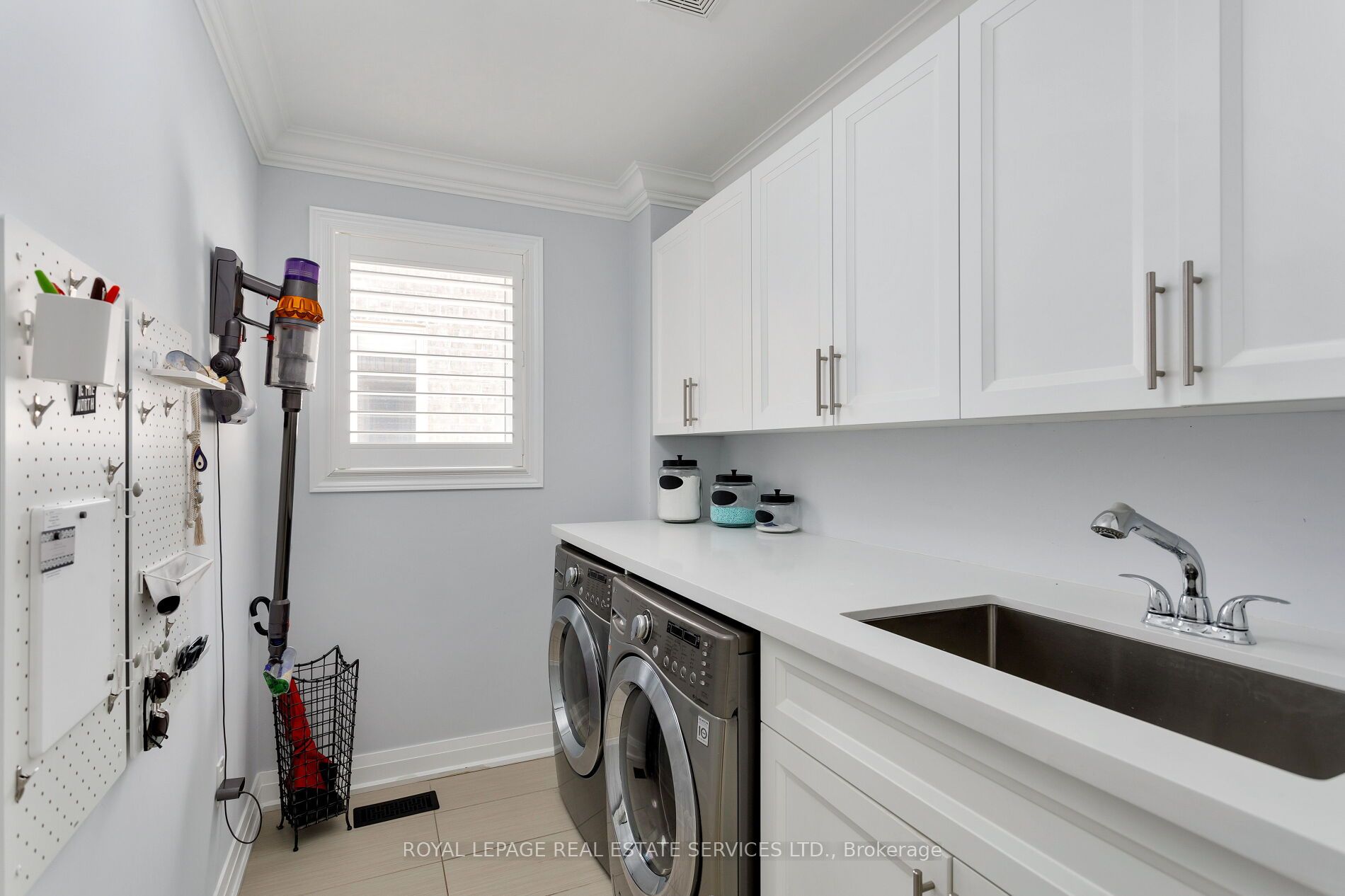 3456 Liptay Avenue Property Photo 21