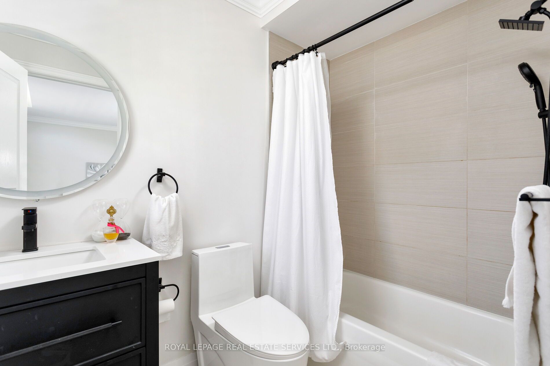 3456 Liptay Avenue Property Photo 29
