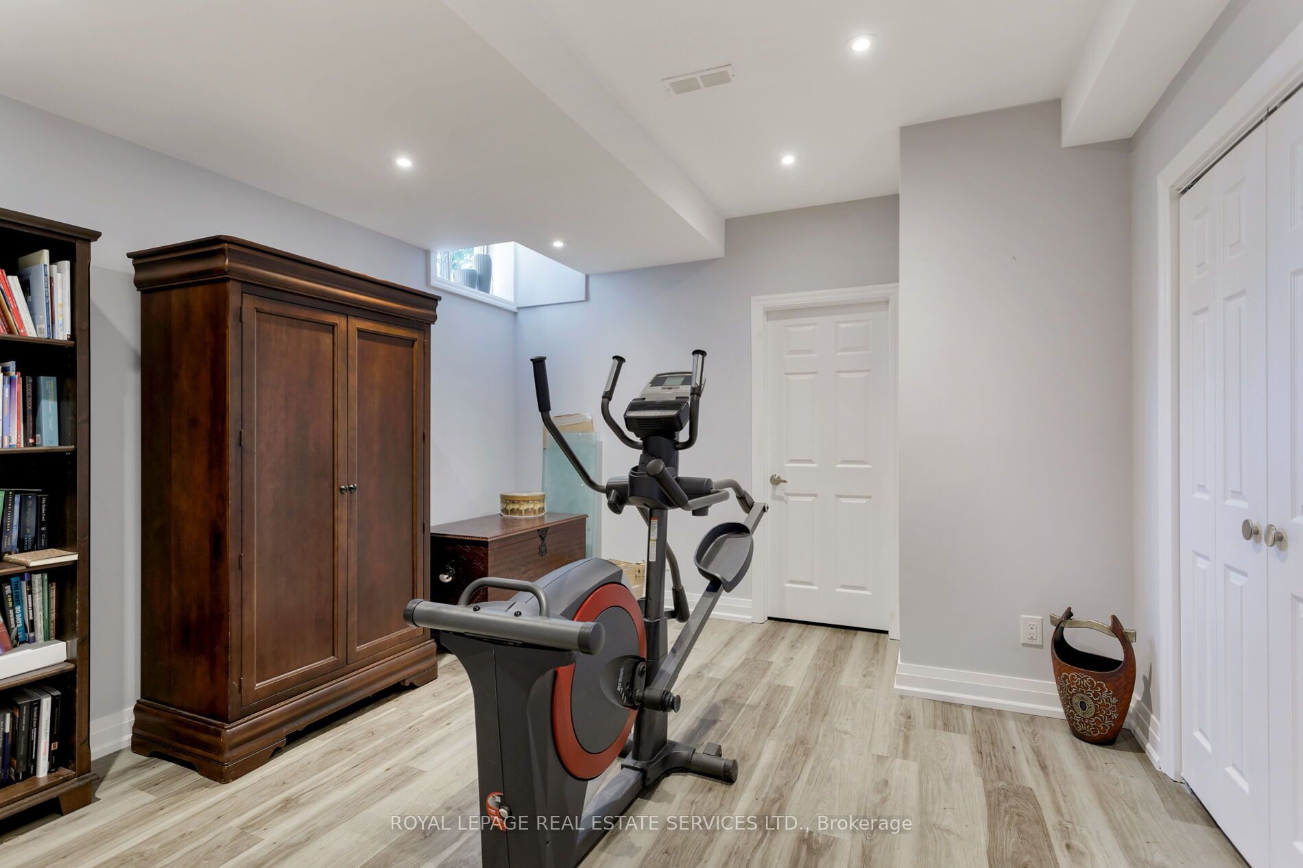 3456 Liptay Avenue Property Photo 41