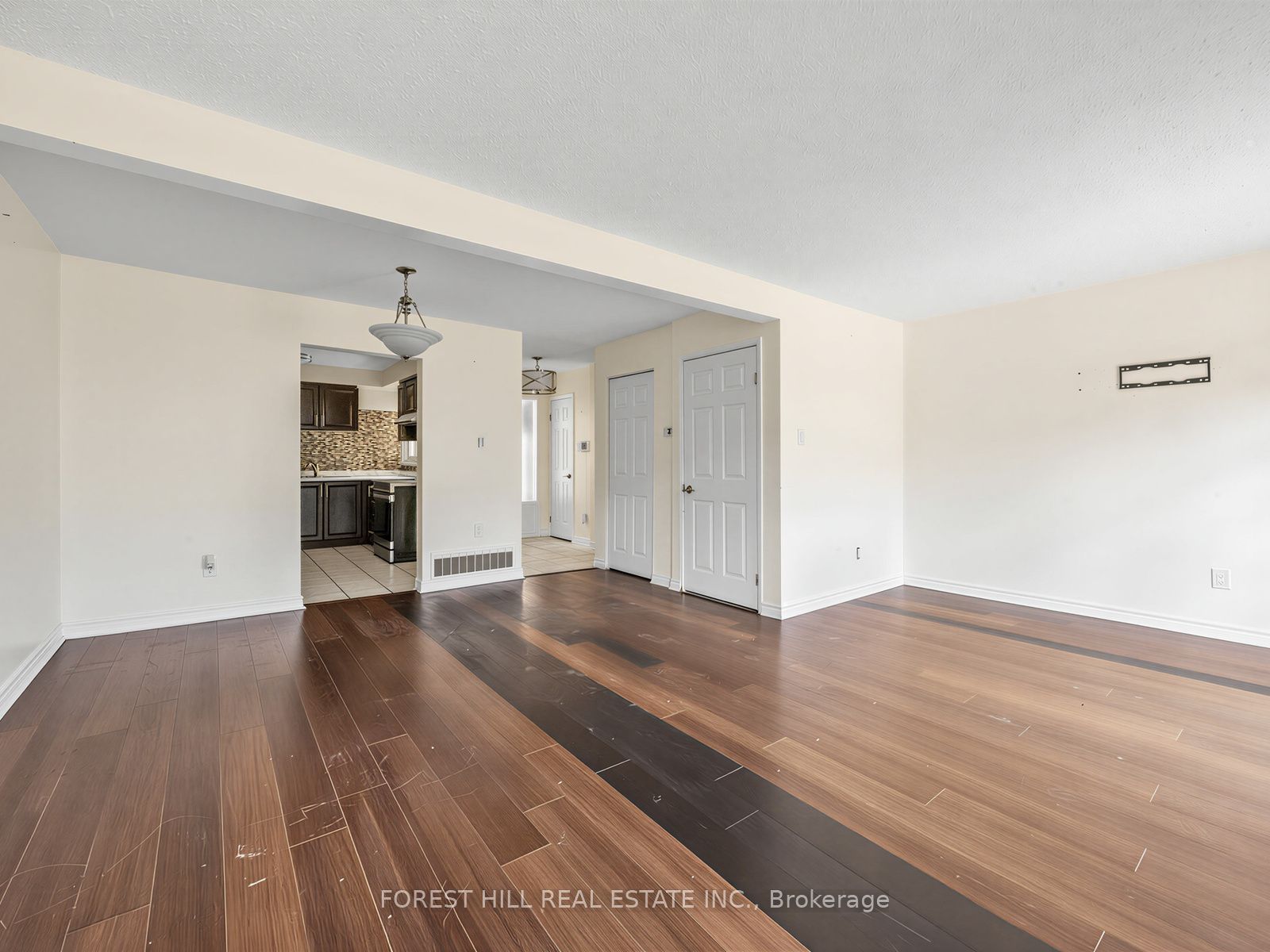 61 Royal Salisbury Way Property Photo 10