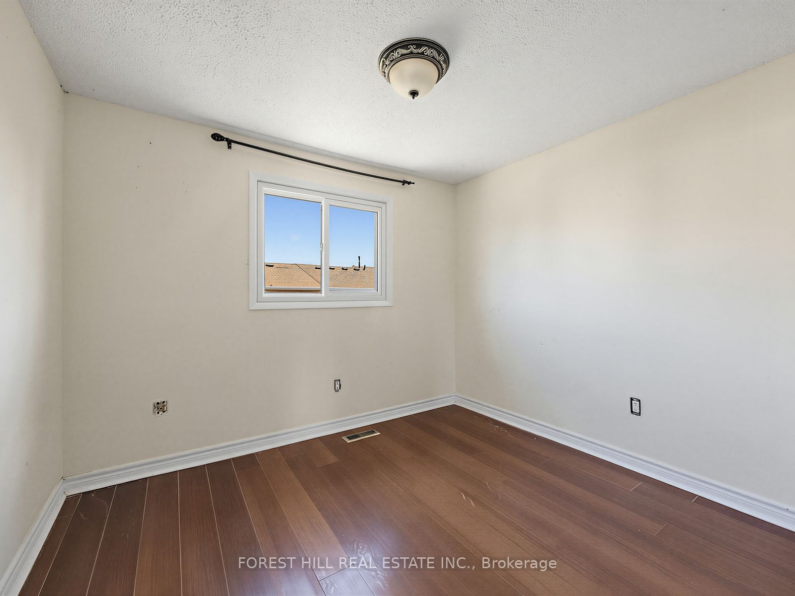61 Royal Salisbury Way Property Photo 22