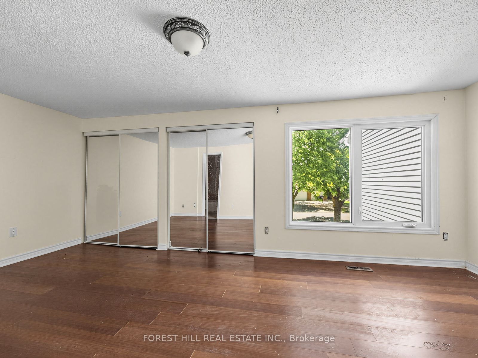 61 Royal Salisbury Way Property Photo 24