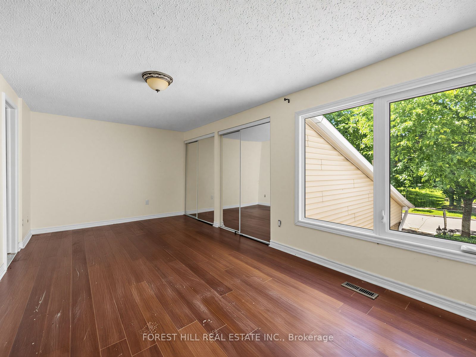 61 Royal Salisbury Way Property Photo 25