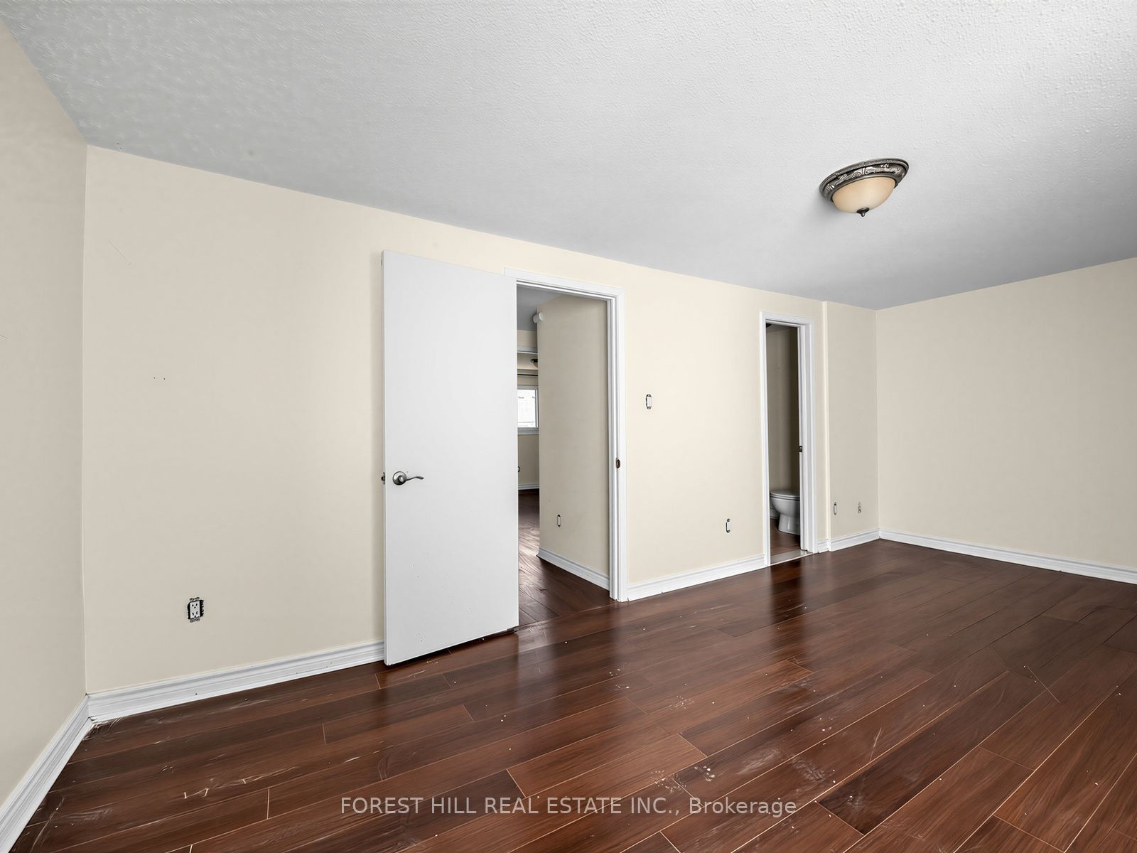 61 Royal Salisbury Way Property Photo 27