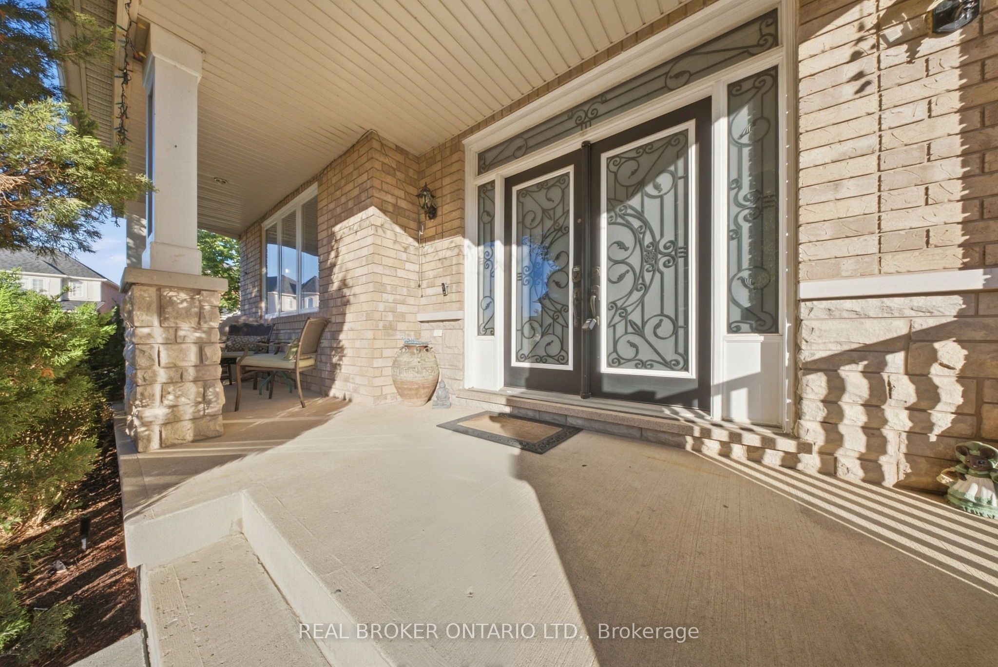 1078 Mcneil Drive Property Photo 4
