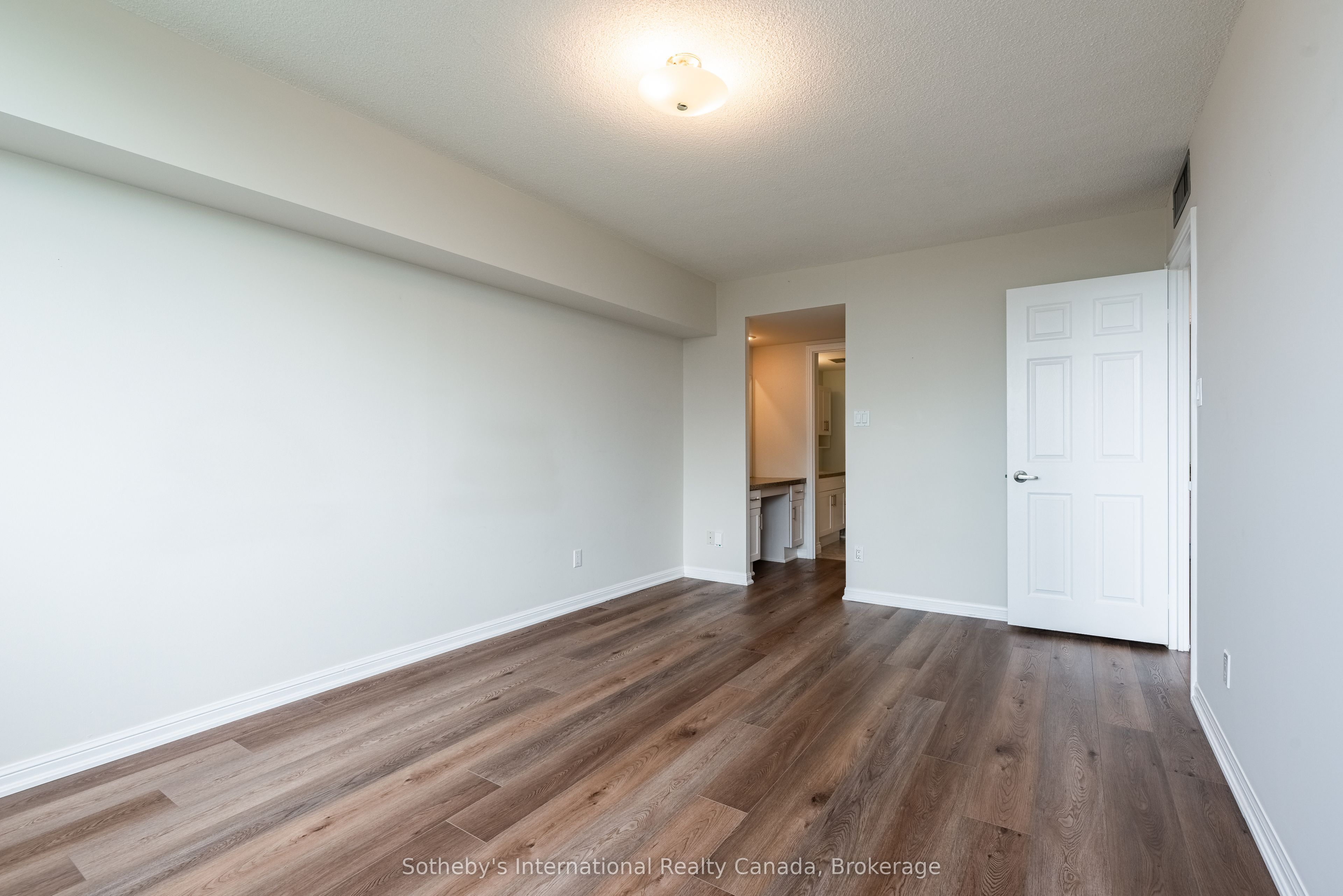 1230 Marlborough Court 804 Property Photo 22
