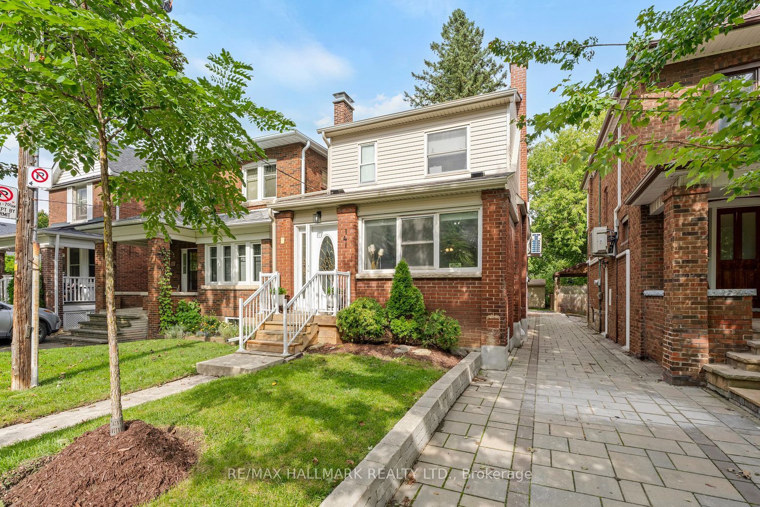 141 Humbercrest Boulevard