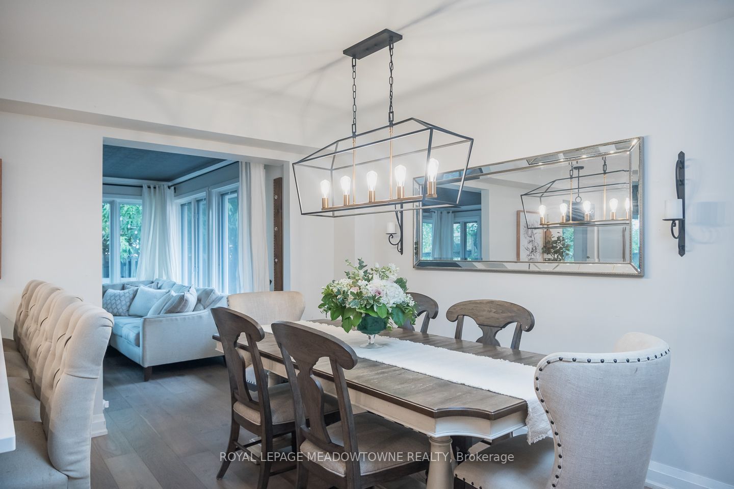 823 Laurier Avenue Property Photo 11