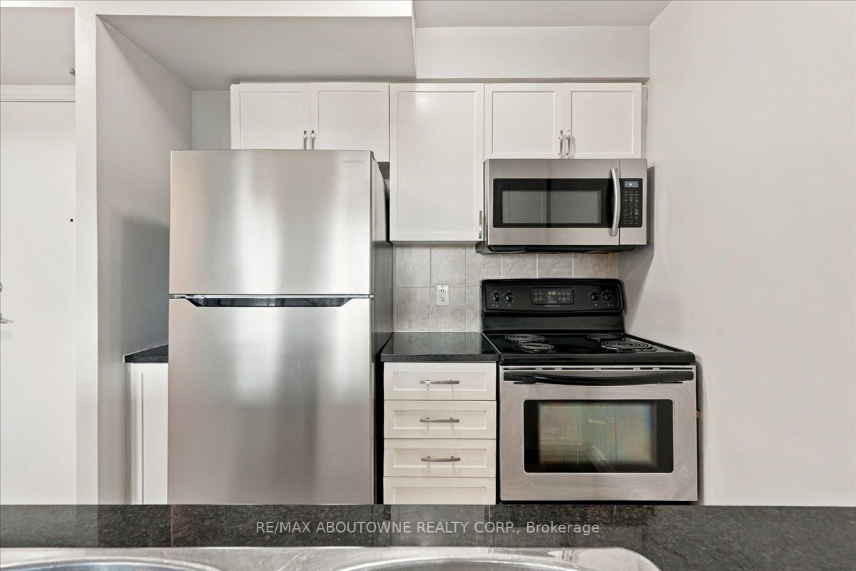 2391 Central Park Drive 807 Property Photo 10