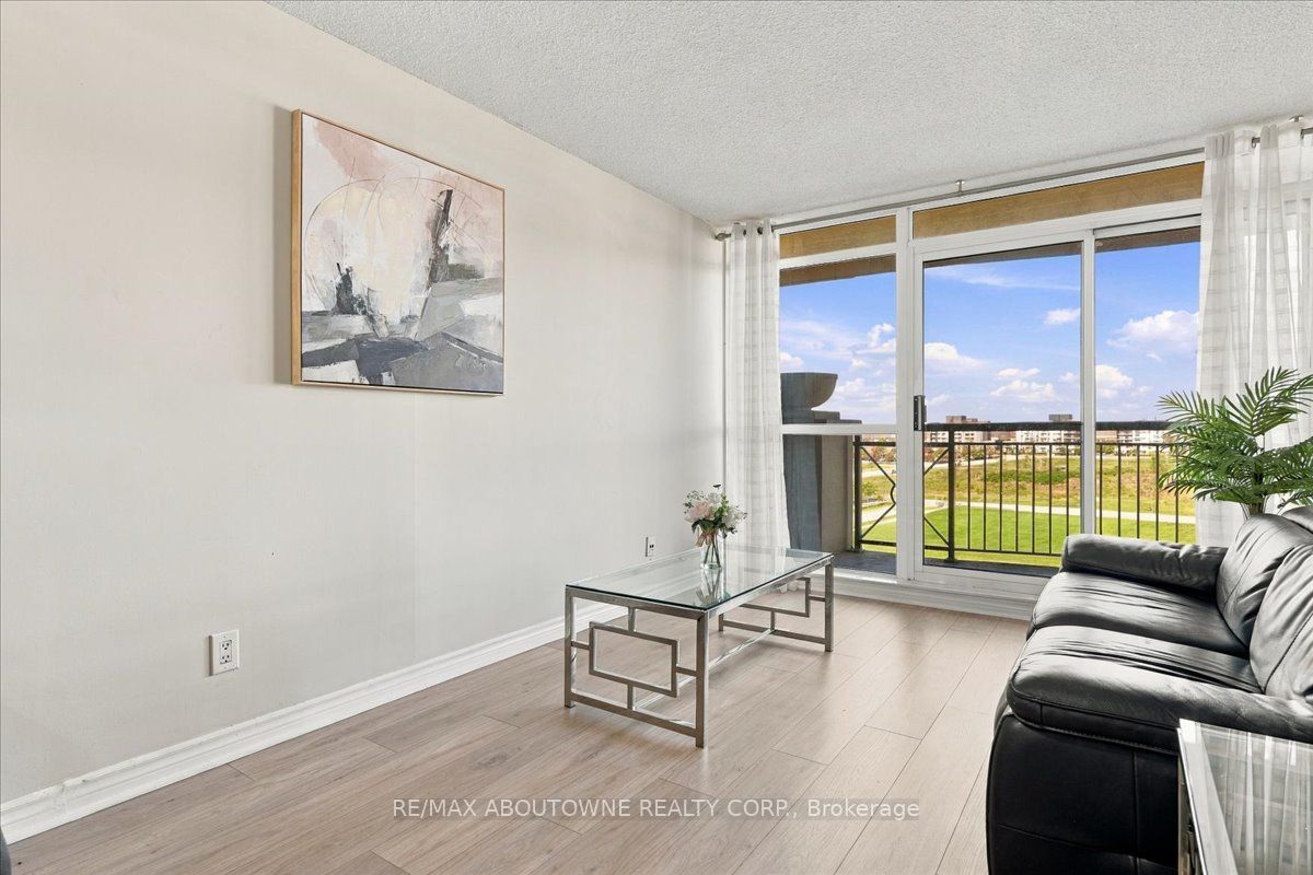 2391 Central Park Drive 807 Property Photo 17