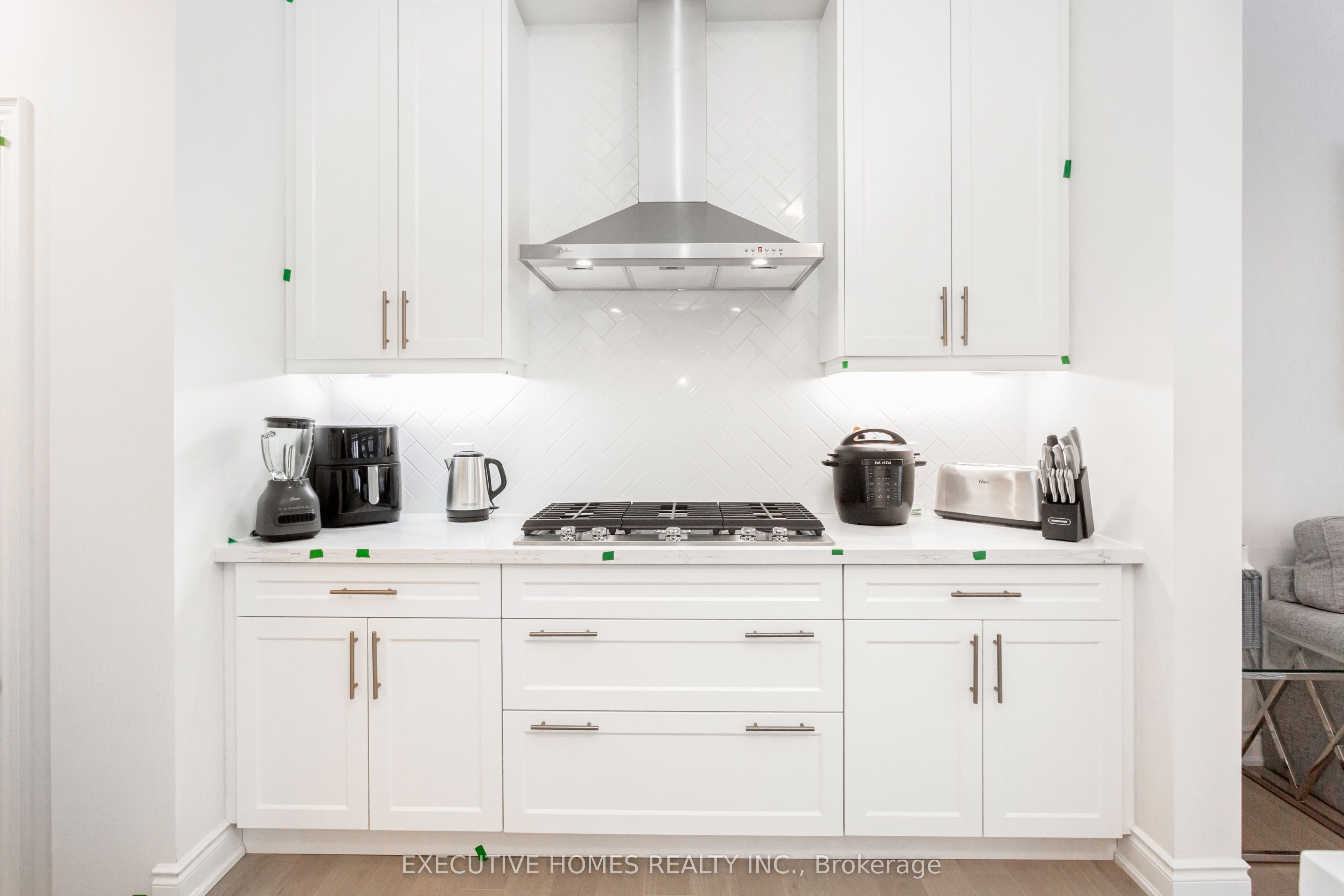1371 Peony Path Property Photo 17