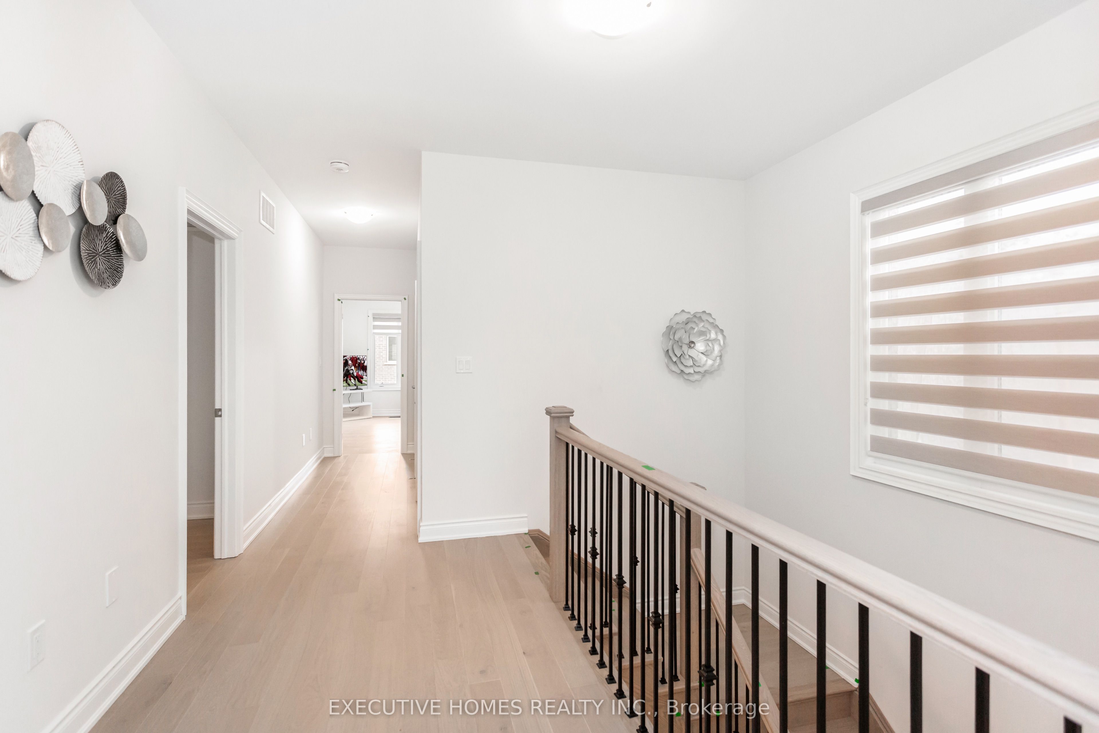 1371 Peony Path Property Photo 25