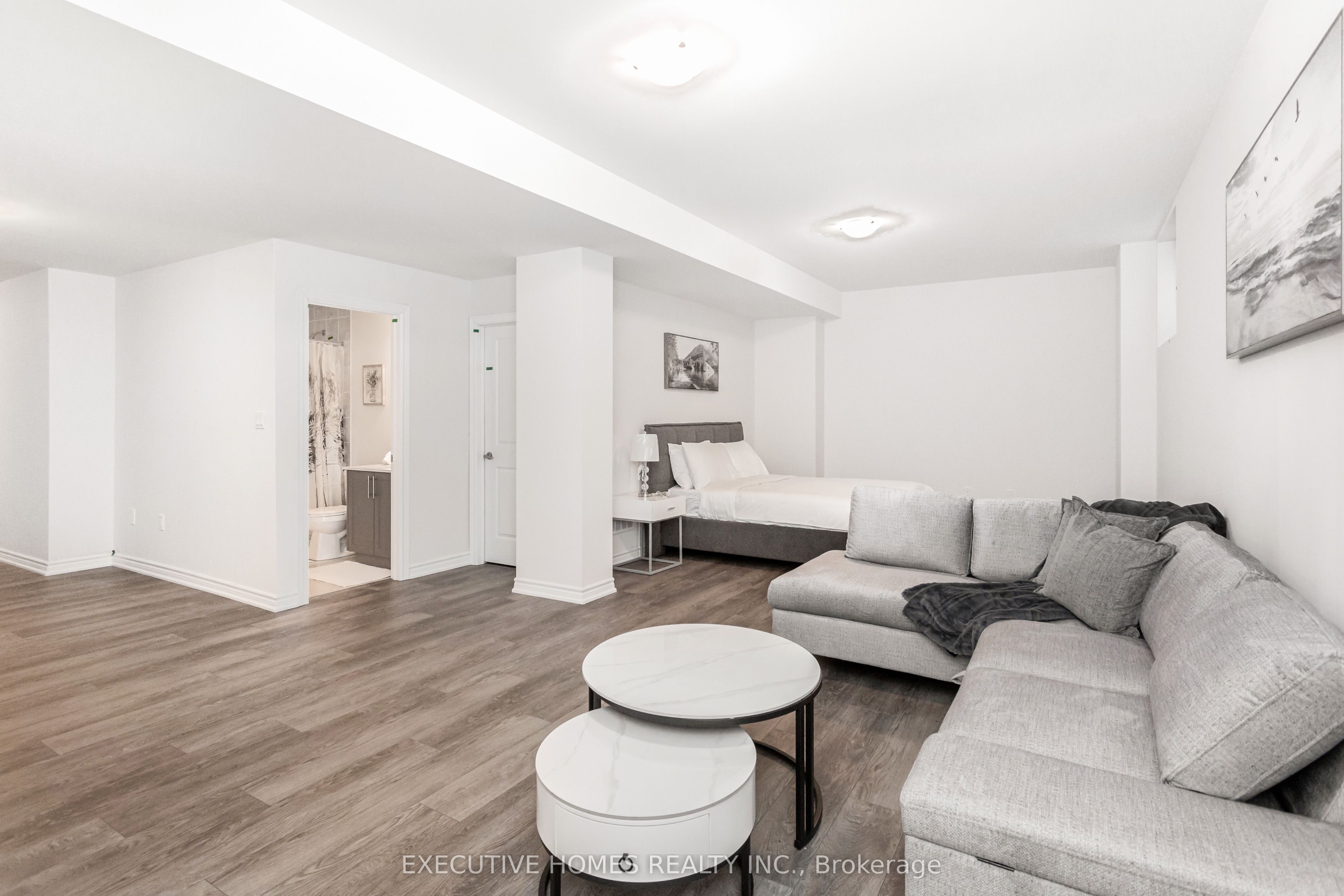 1371 Peony Path Property Photo 42