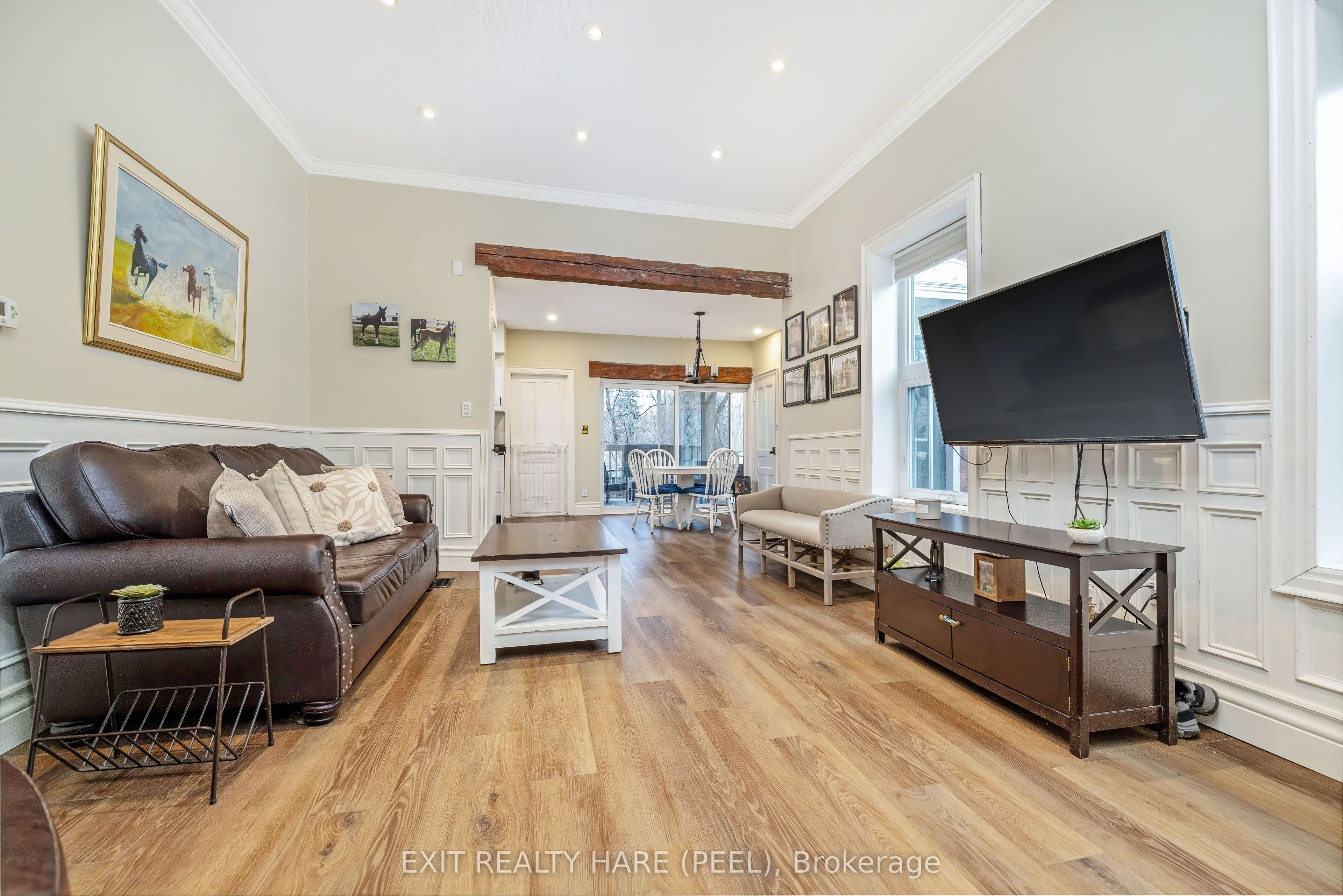 31 Brock Street Property Photo 15