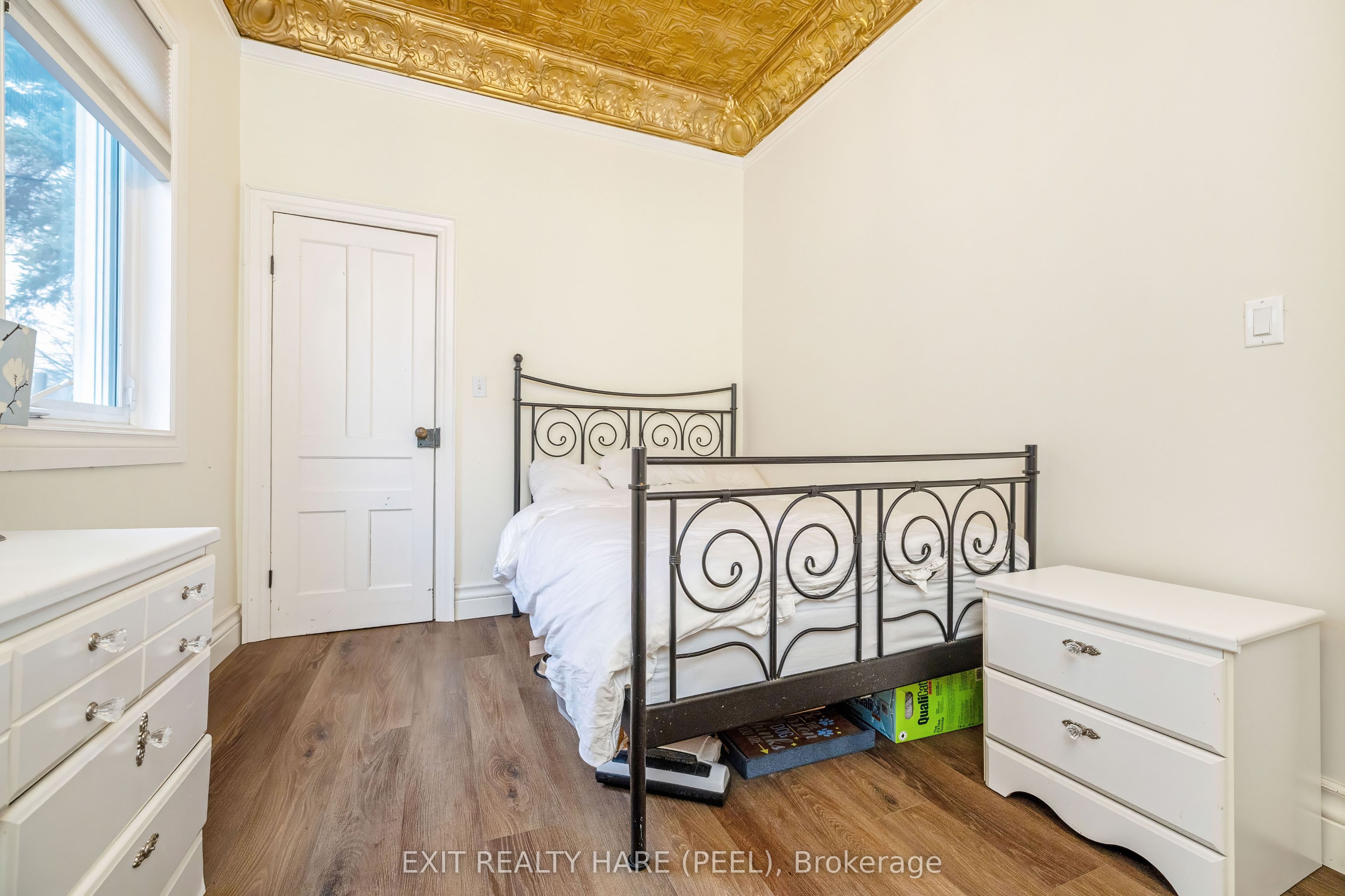 31 Brock Street Property Photo 21
