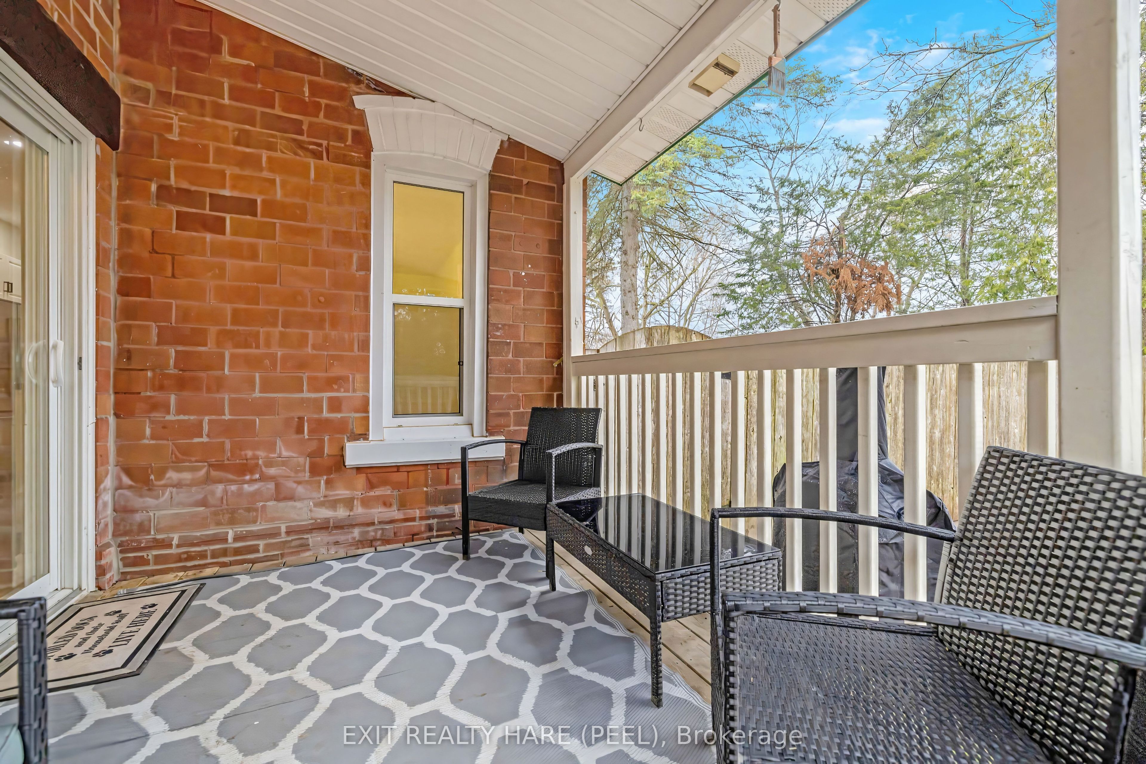 31 Brock Street Property Photo 24