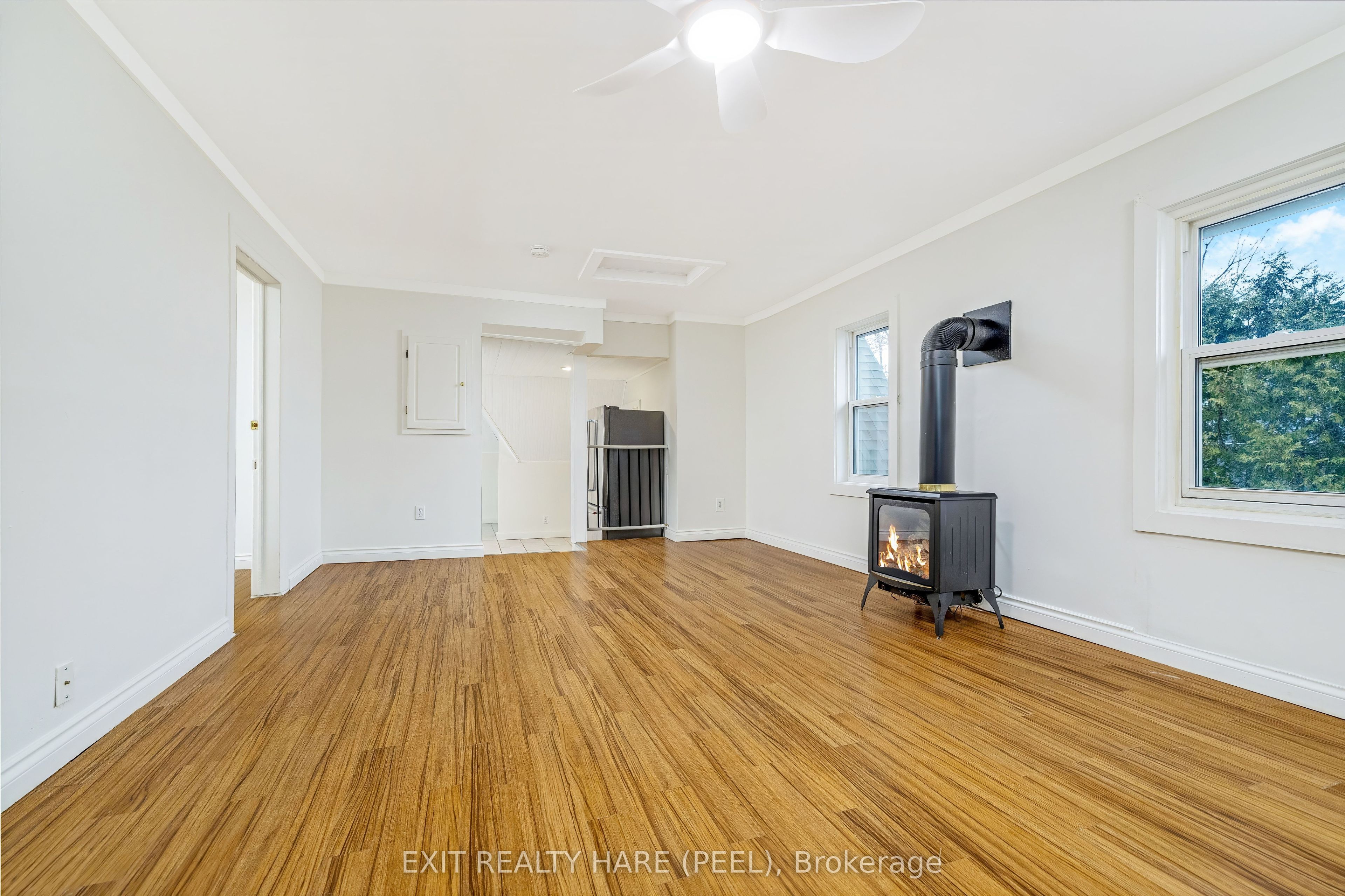 31 Brock Street Property Photo 31
