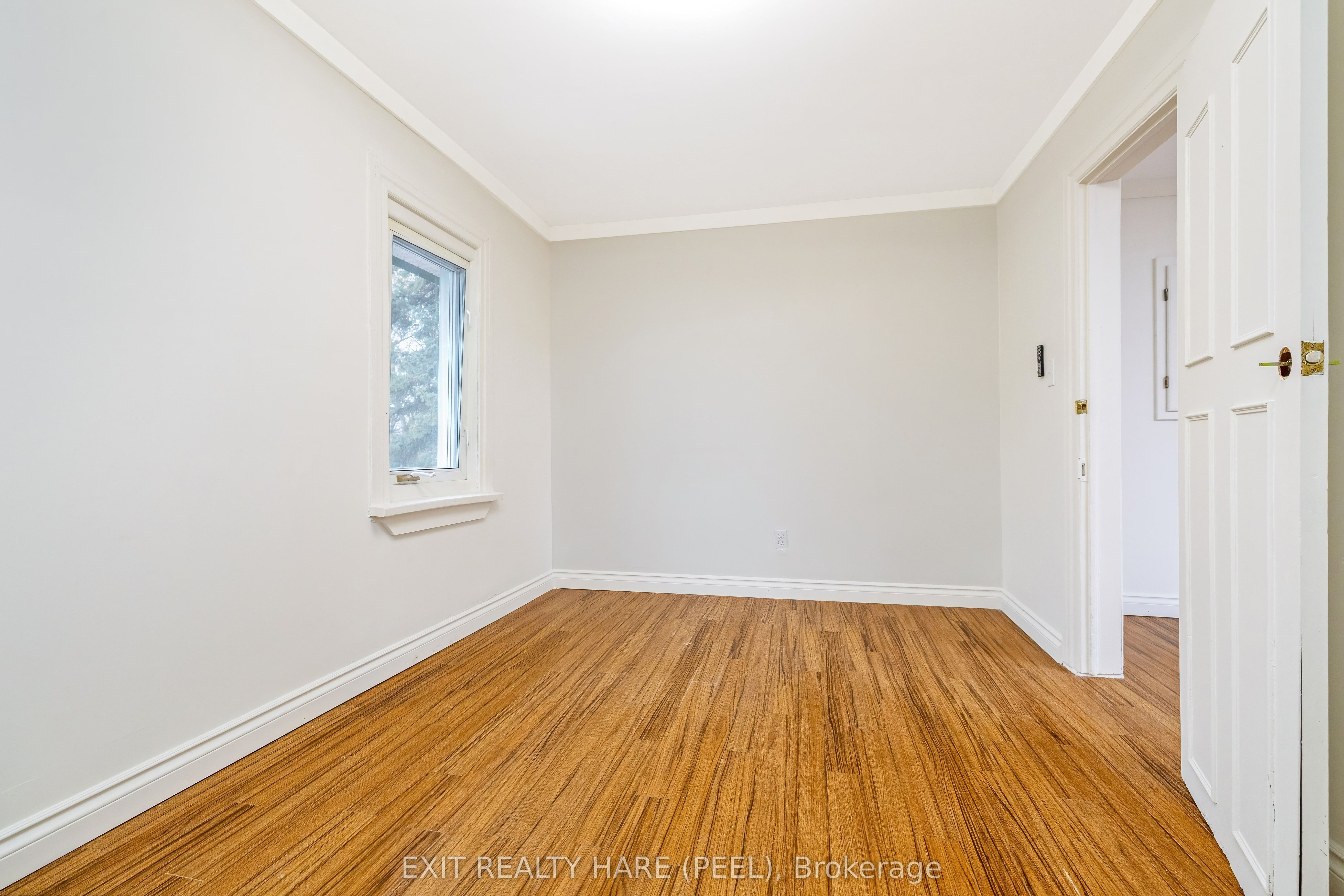 31 Brock Street Property Photo 47