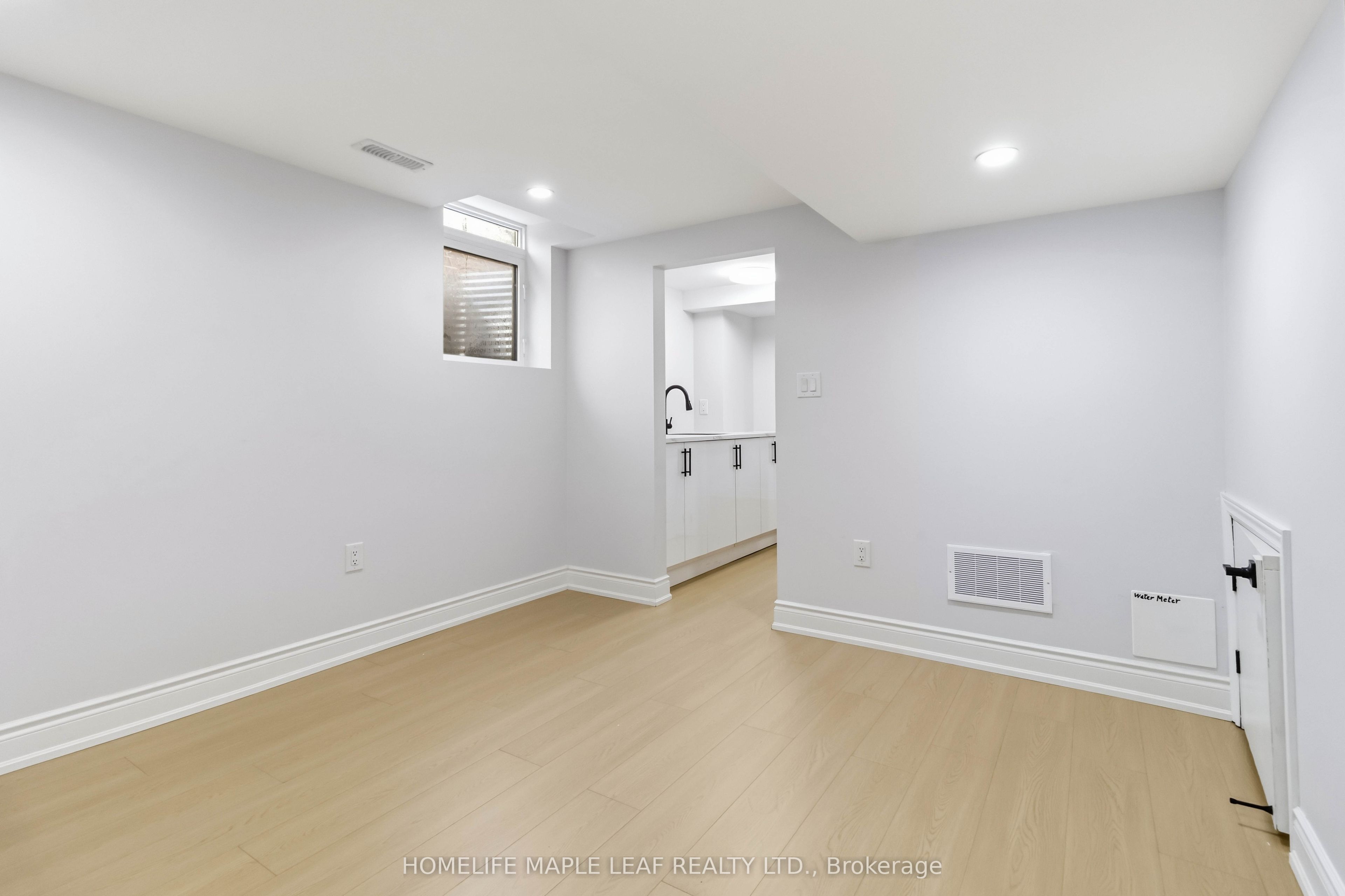 90 Burgby Avenue Basement Property Photo 5