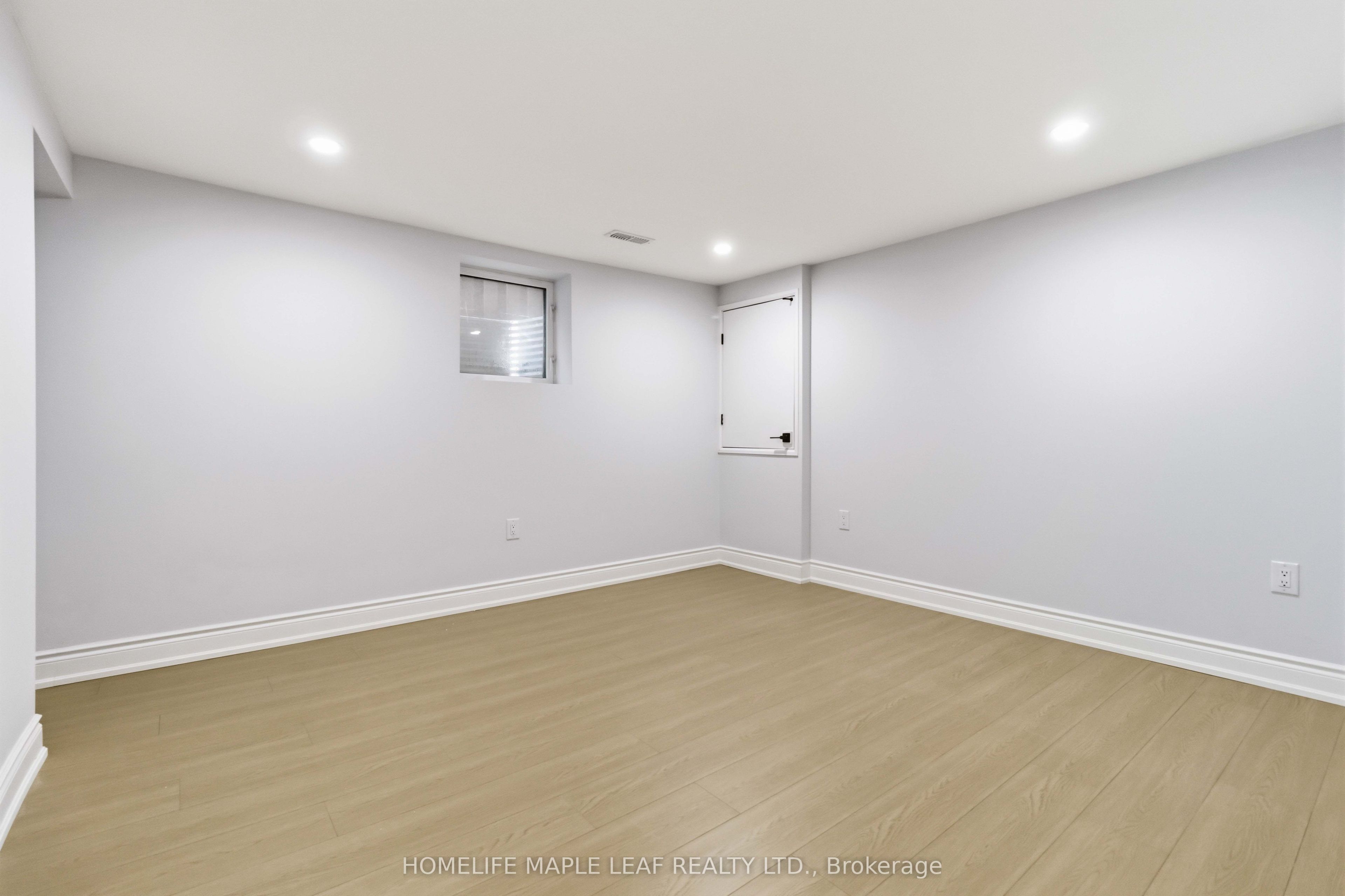 90 Burgby Avenue Basement Property Photo 12