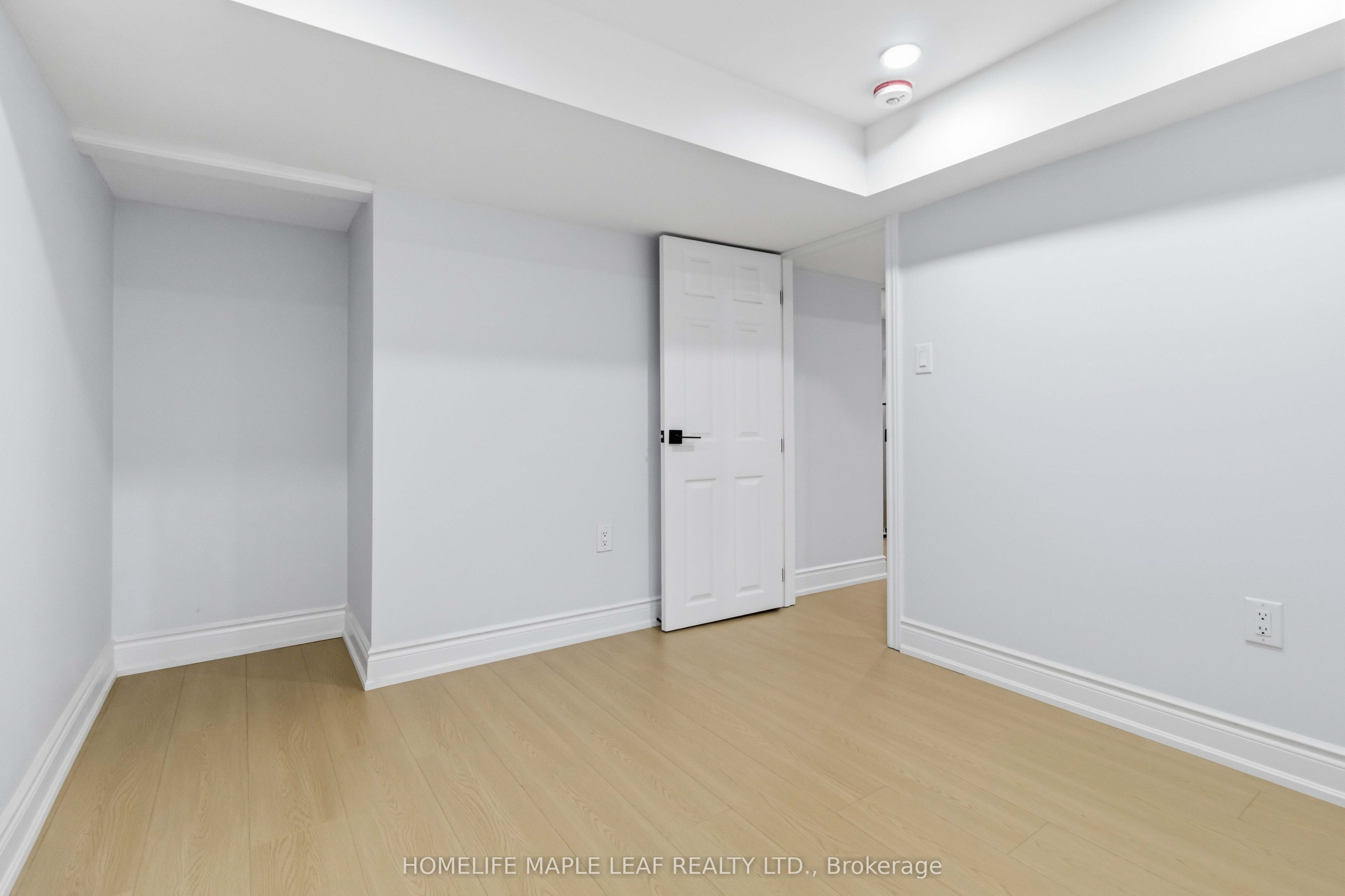 90 Burgby Avenue Basement Property Photo 18