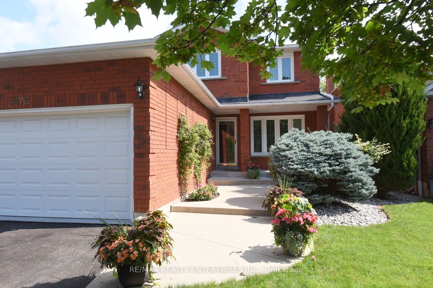 4473 Stonemill Court Property Photo 1