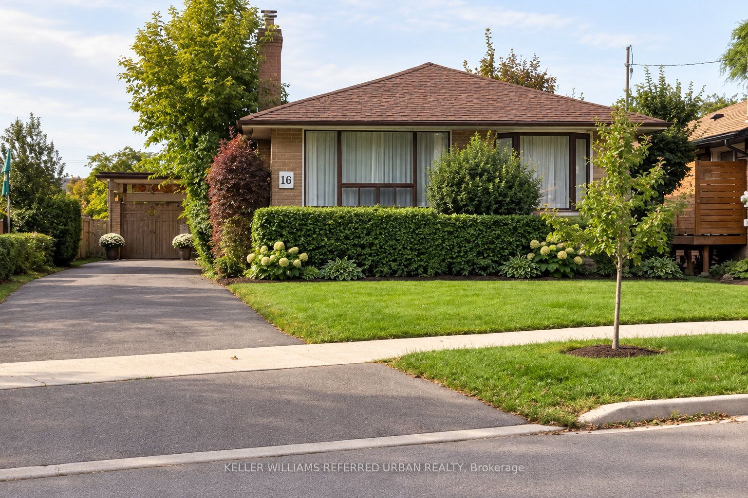 16 Carsbrooke Road Property Photo 1