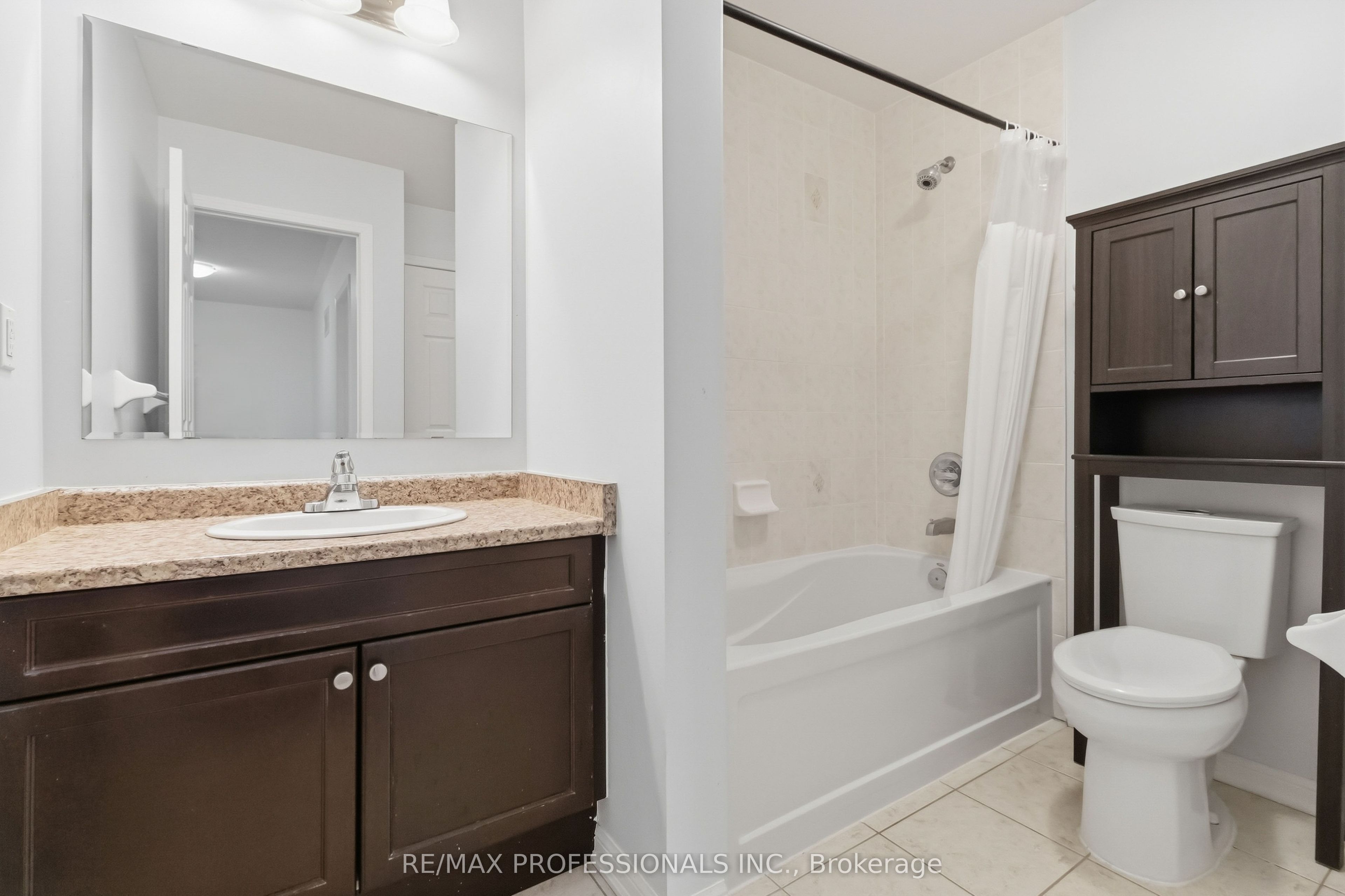 587 Cargill Path Property Photo 17