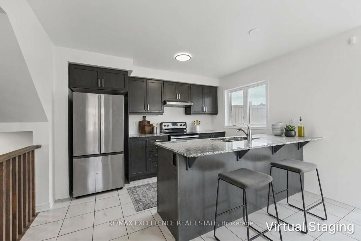 454 Remembrance Road Property Photo 9