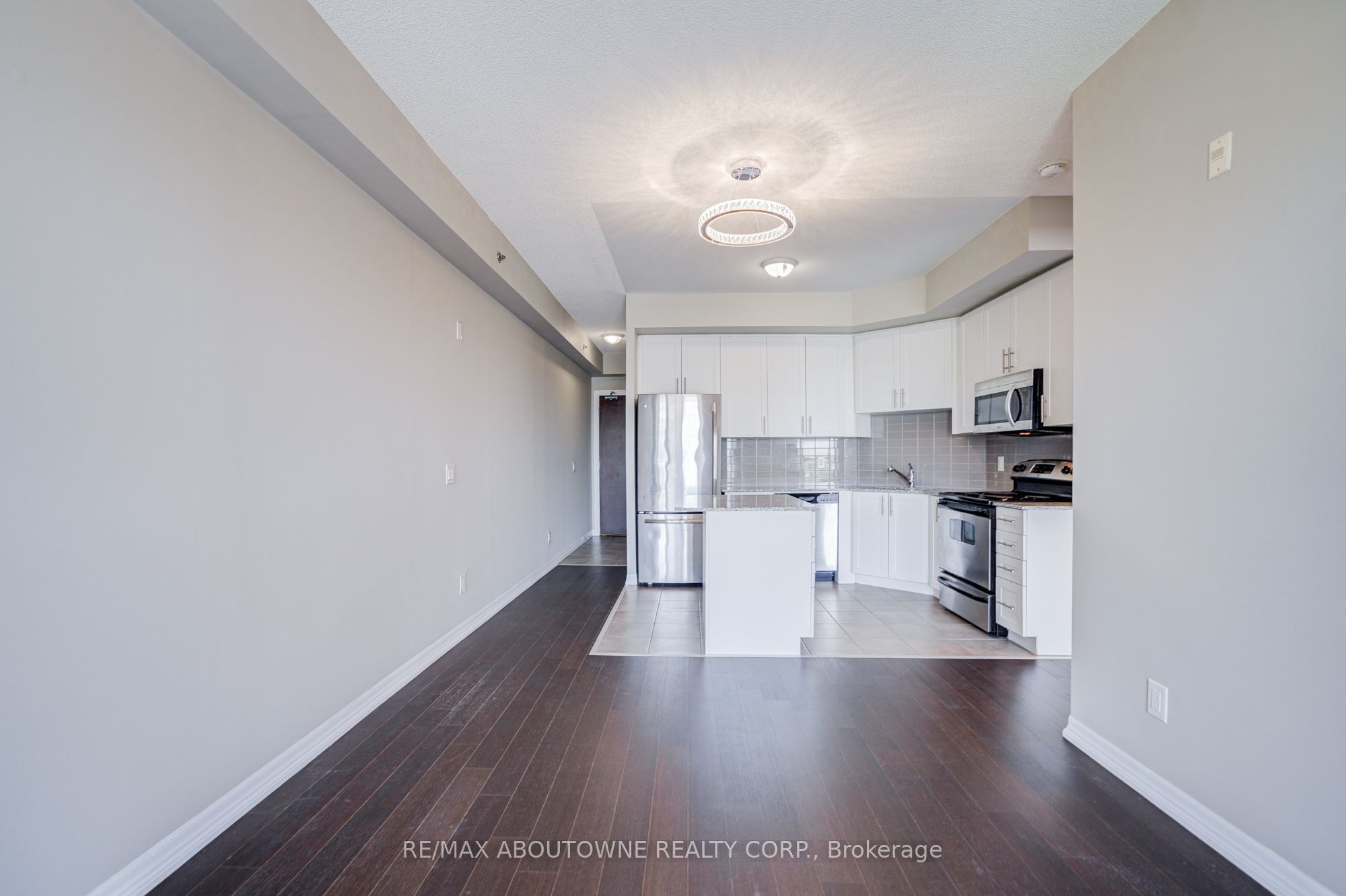 5001 Corporate Drive 611 Property Photo 8