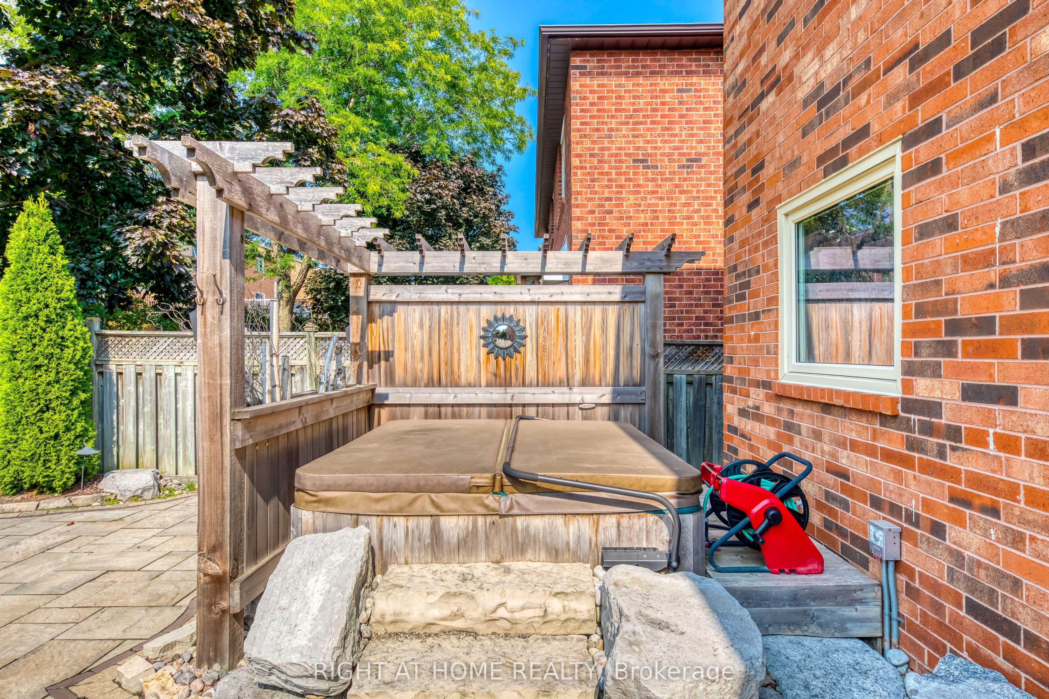 1311 Playter Place Property Photo 35