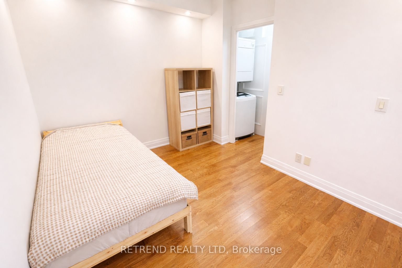 2737 Keele Street 205 Property Photo 4