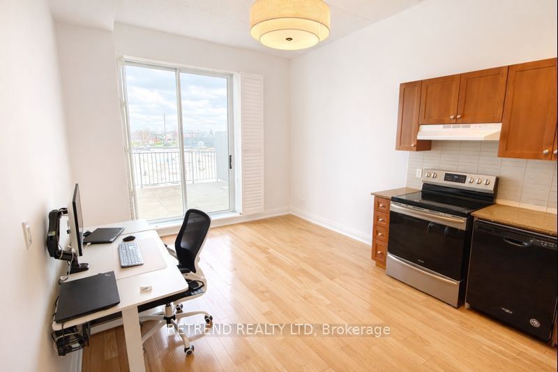 2737 Keele Street 205 Property Photo 6