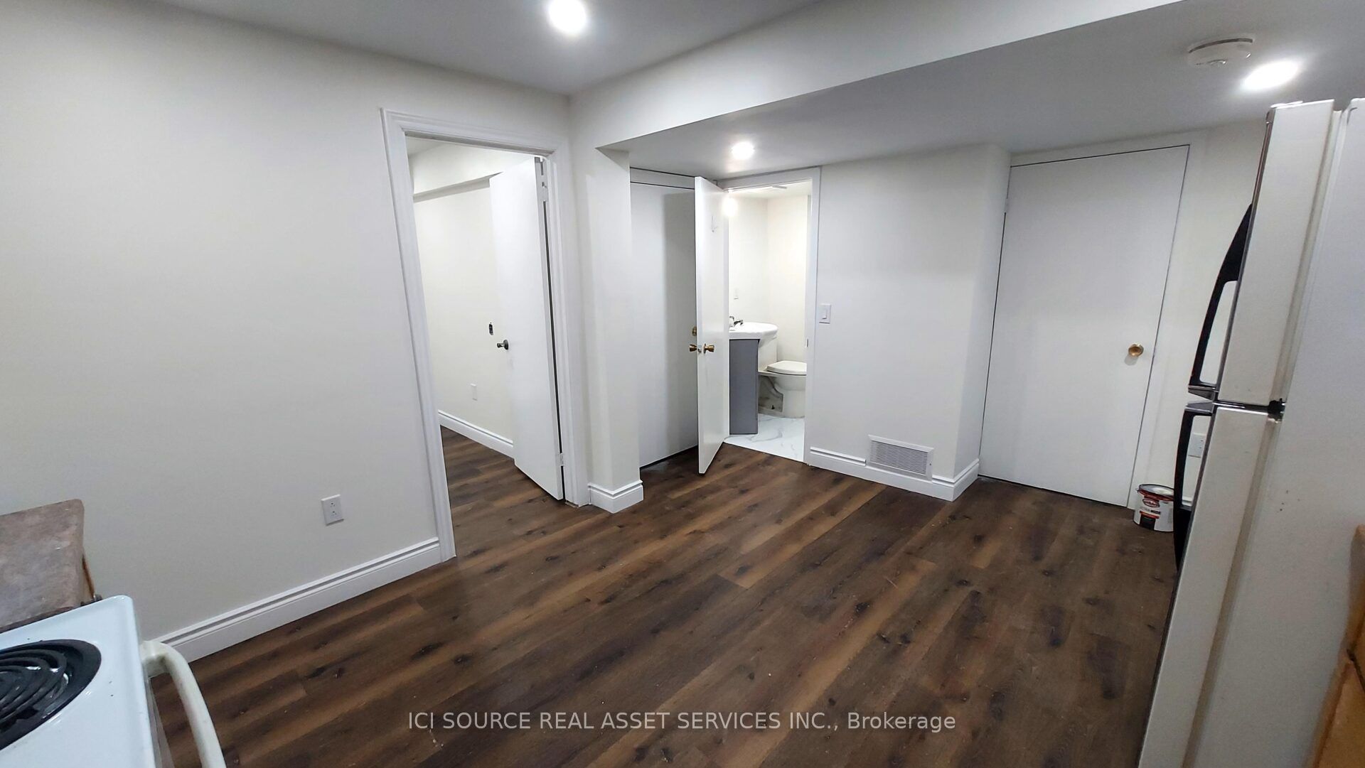 2769 Willowmore Way Lower Property Photo 7