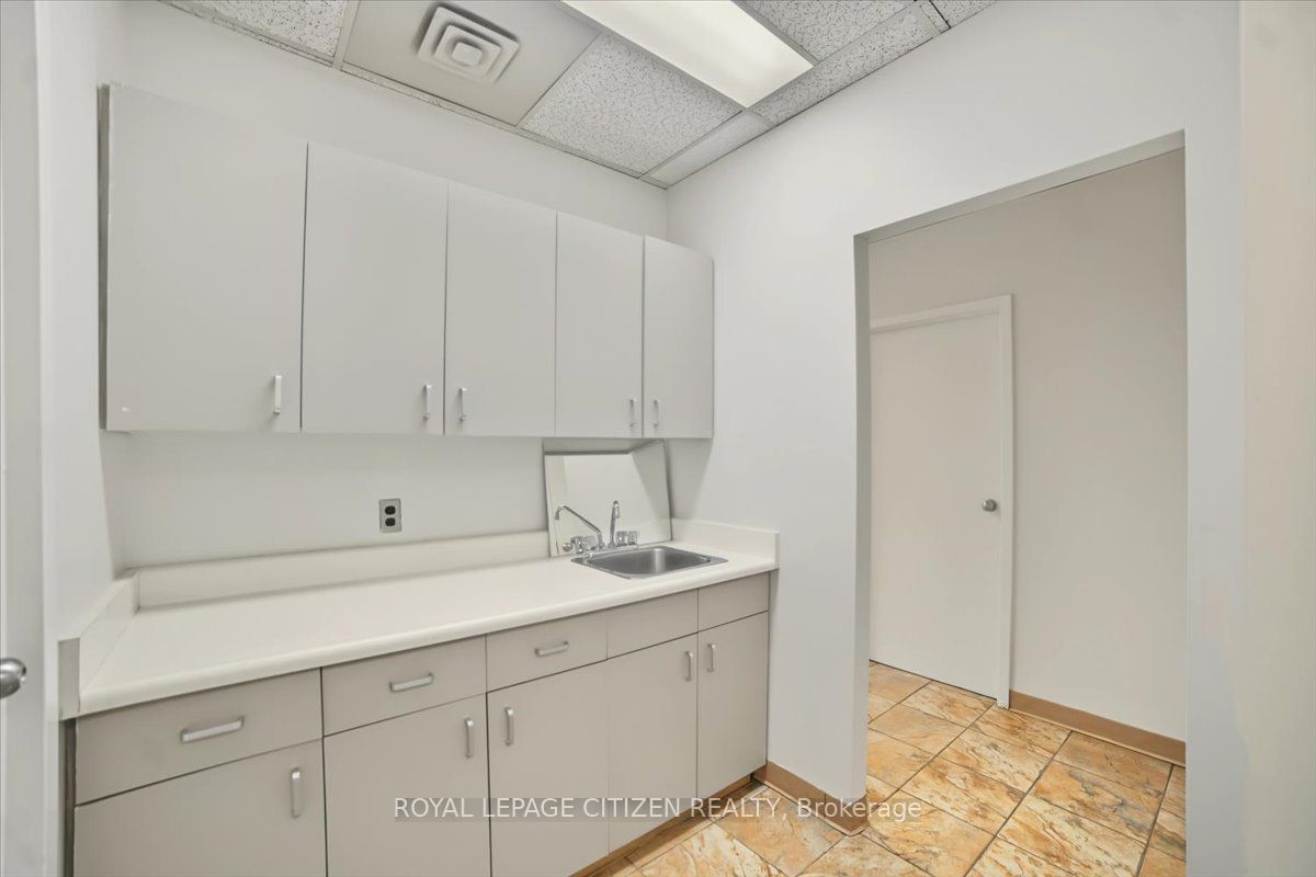 3530 Derry Road E 202 Property Photo 15