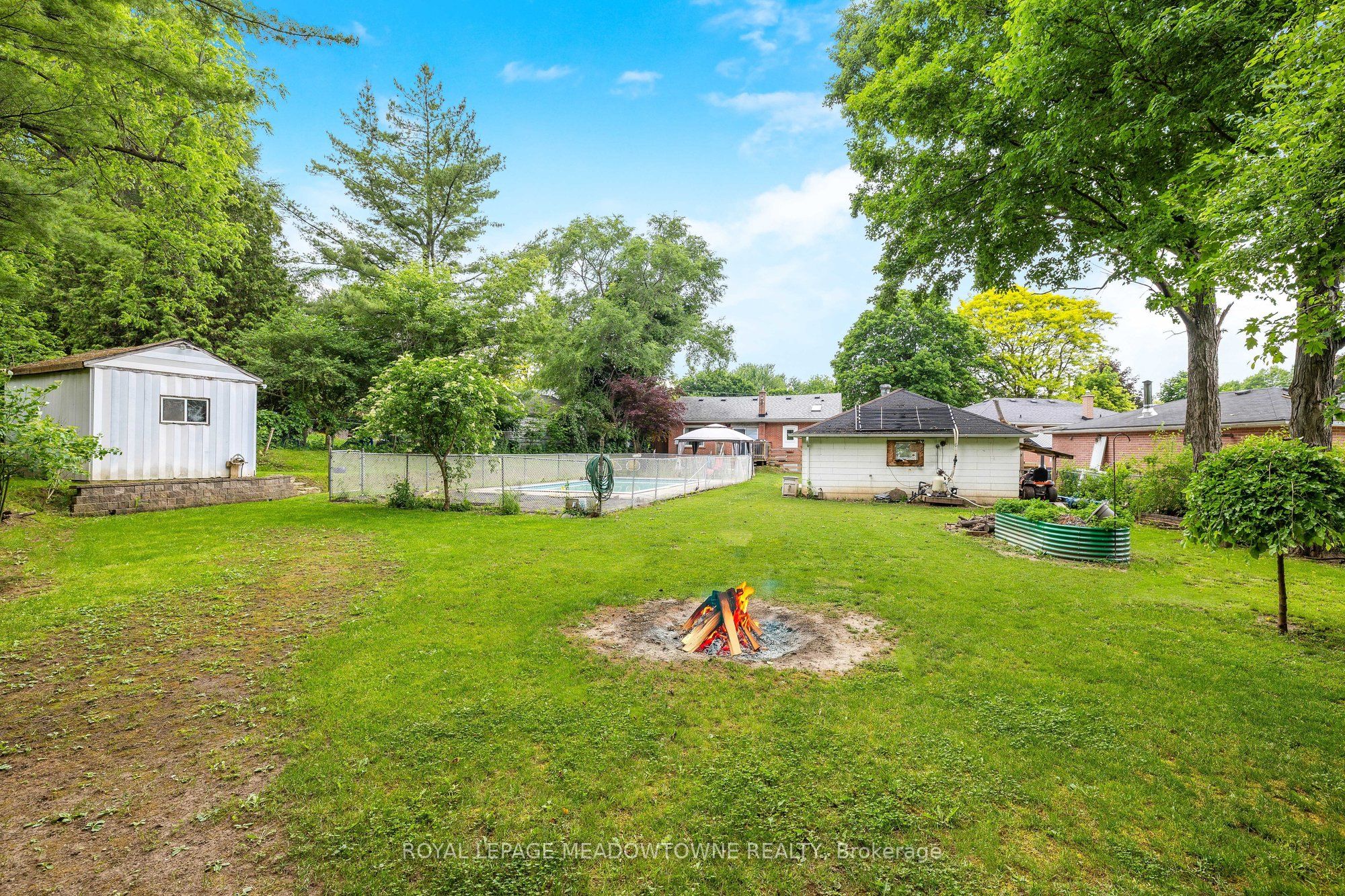 46 Hewson Crescent Property Photo 42