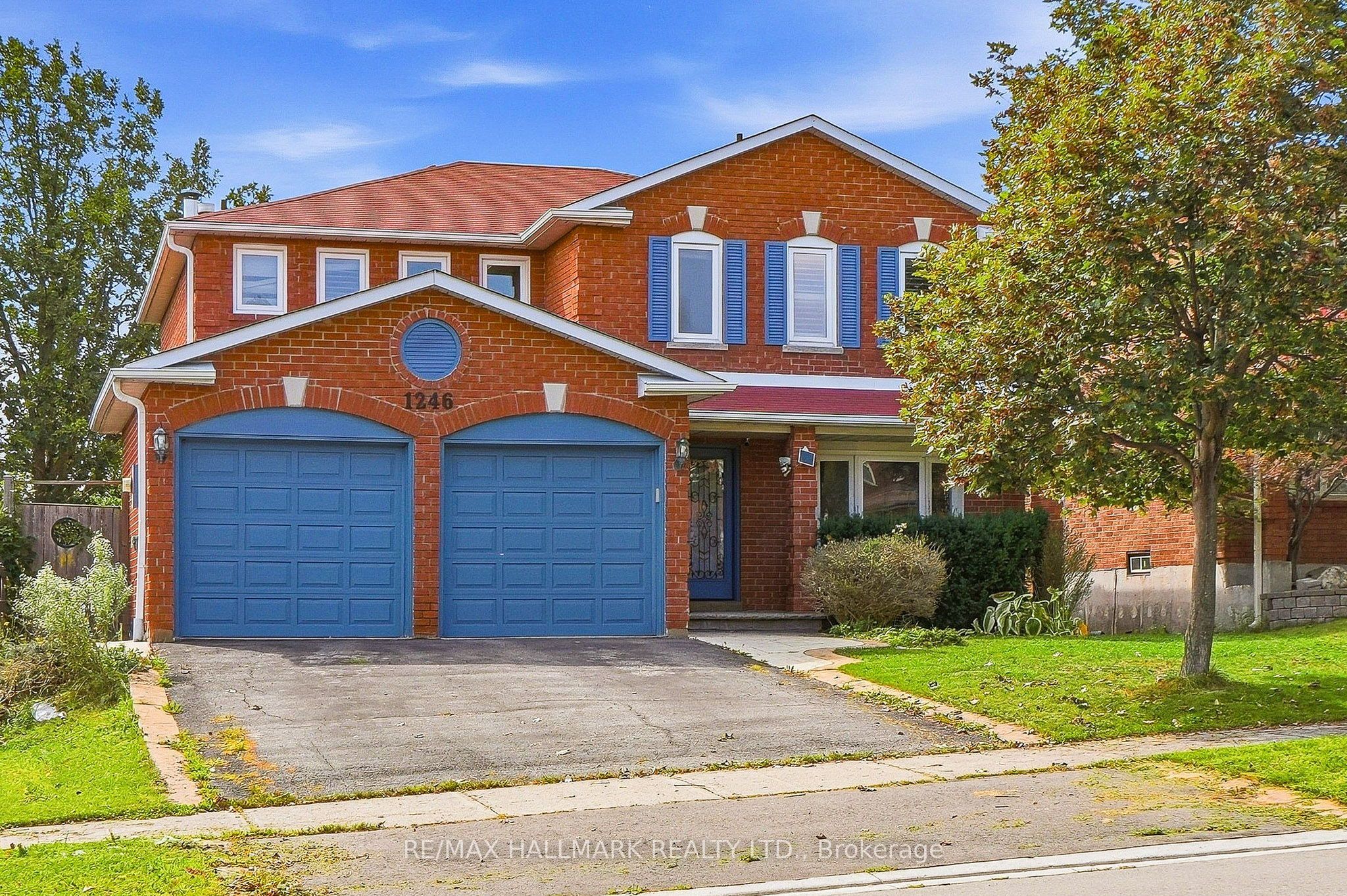 1246 Winterbourne Drive Property Photo 1