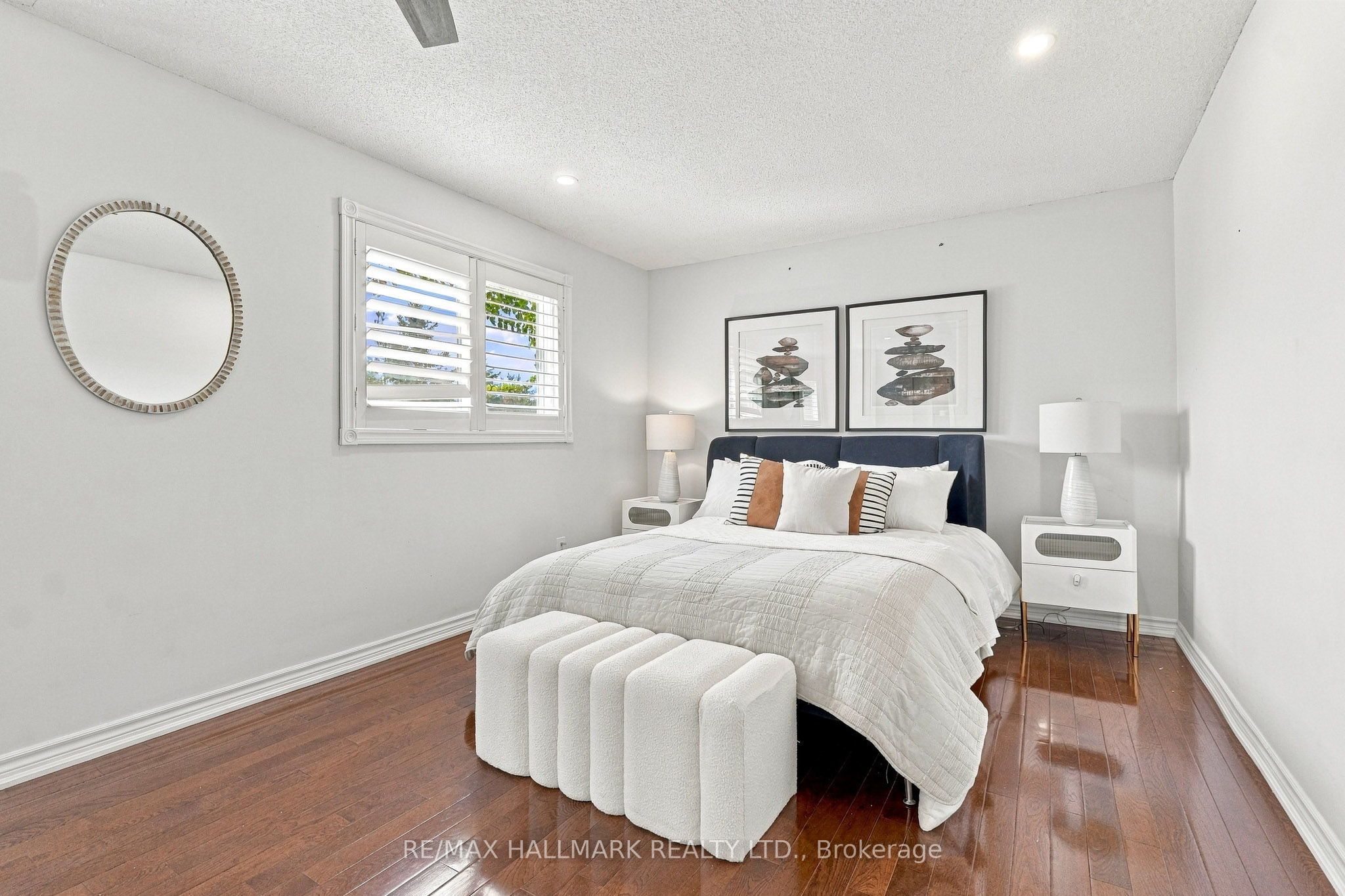 1246 Winterbourne Drive Property Photo 14