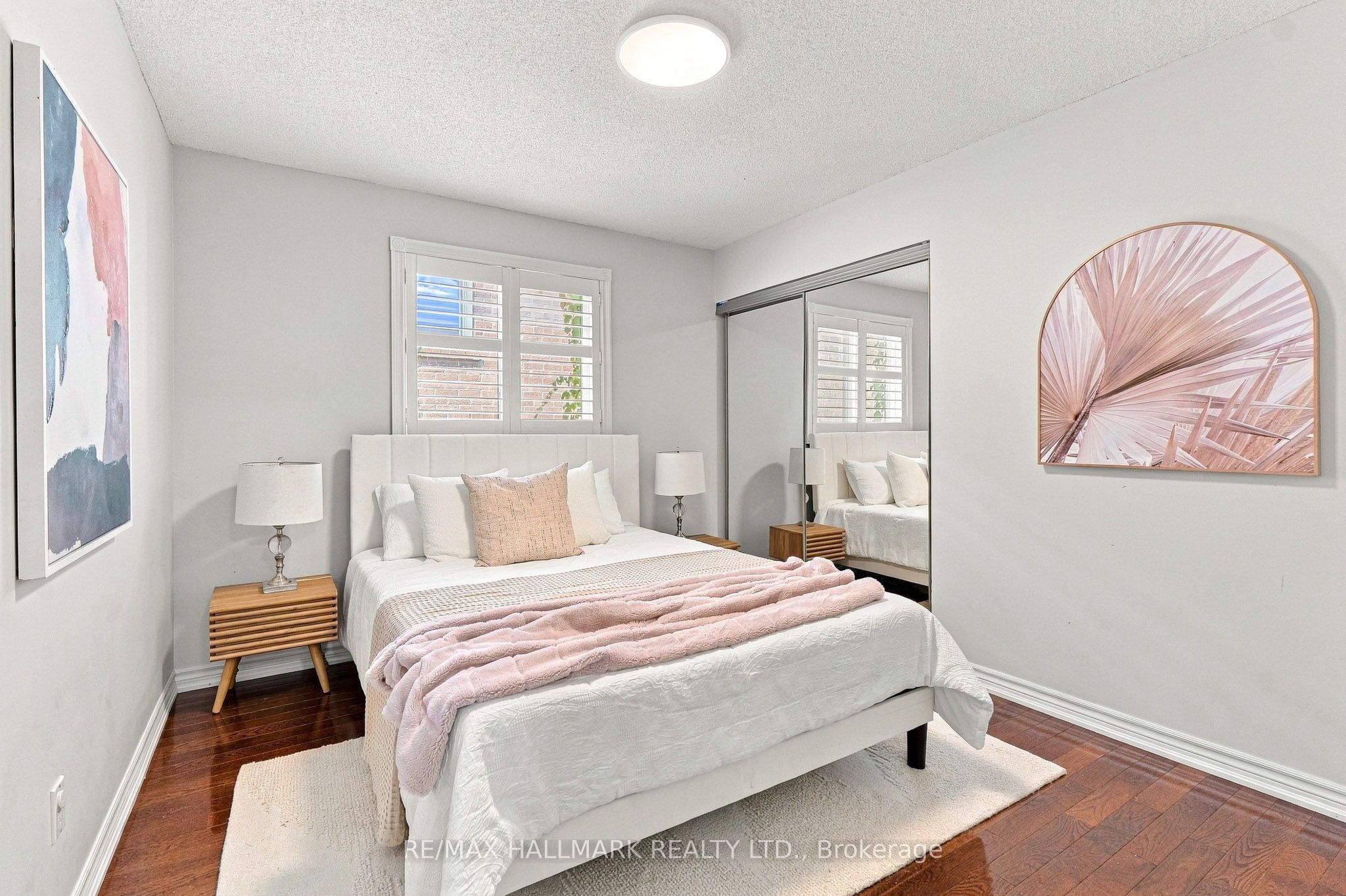 1246 Winterbourne Drive Property Photo 18
